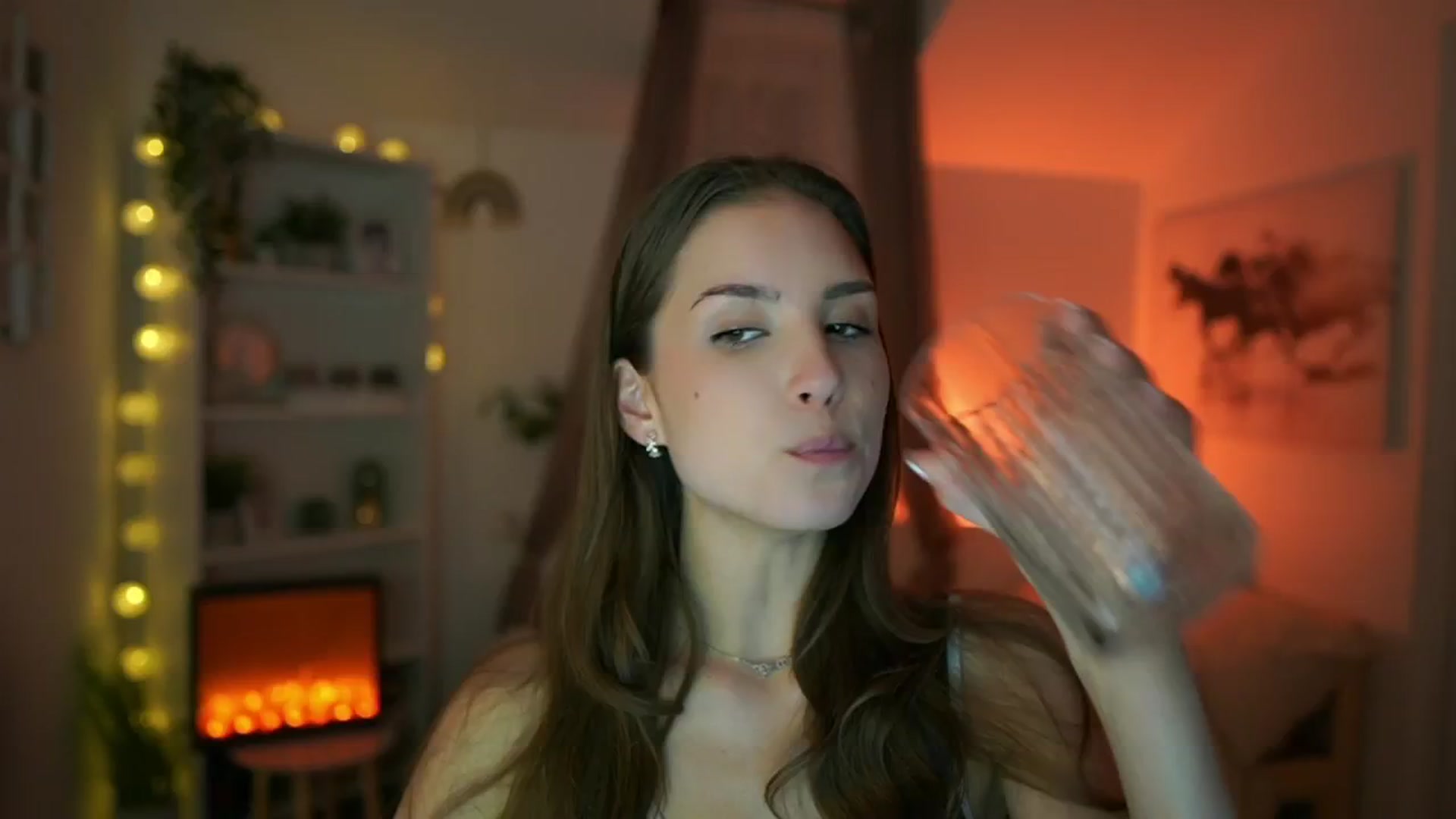 Gallery image thumbnail from Shy_jane's myfreecams stream on, 05/19/2024, 15:34 image 8 of 20