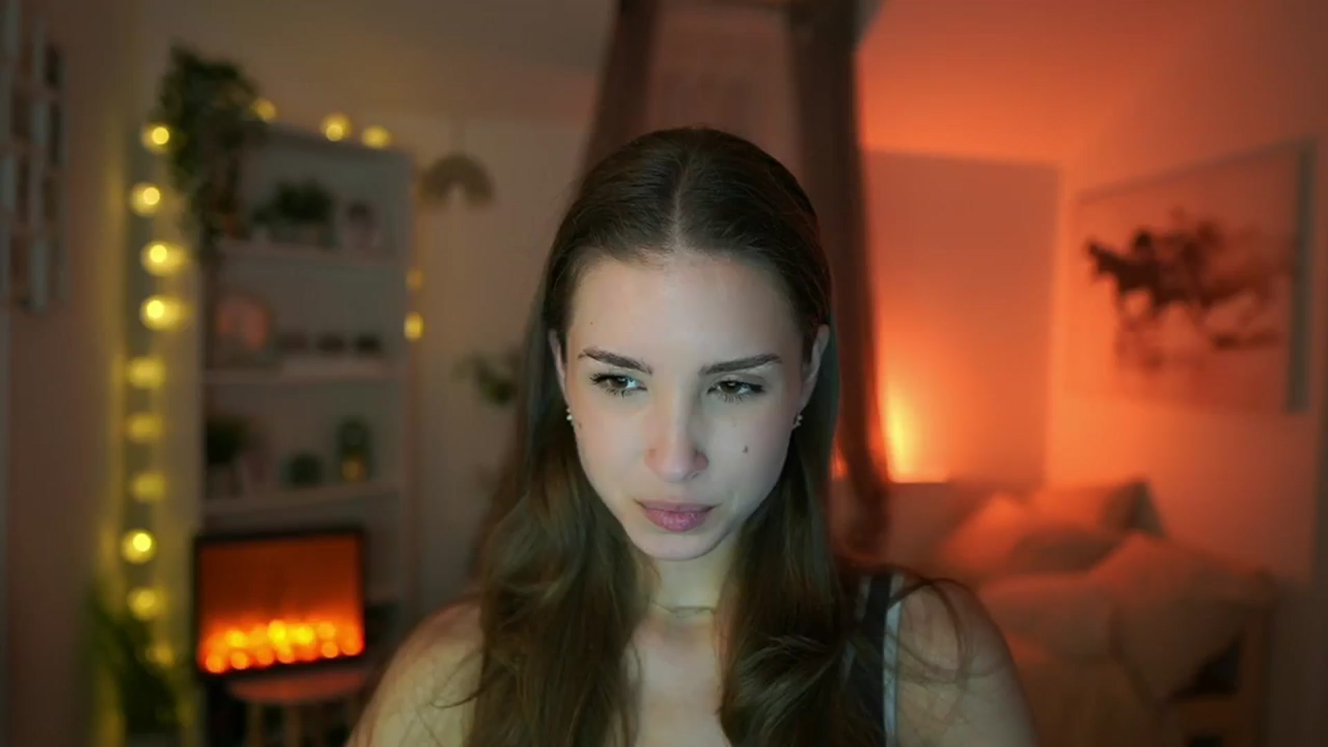 Gallery image thumbnail from Shy_jane's myfreecams stream on, 05/19/2024, 17:48 image 12 of 20