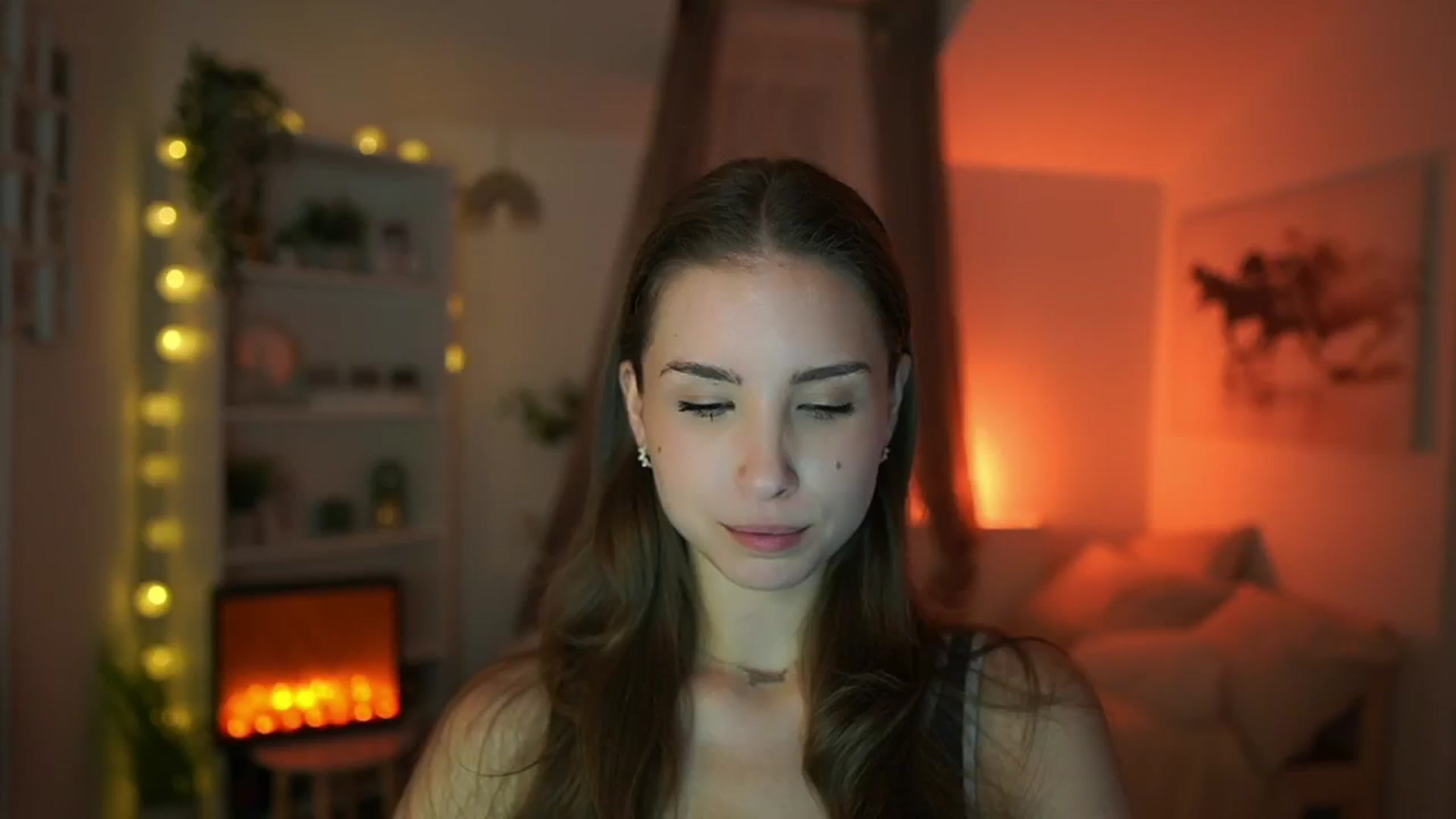 Gallery image thumbnail from Shy_jane's myfreecams stream on, 05/19/2024, 17:48 image 6 of 20