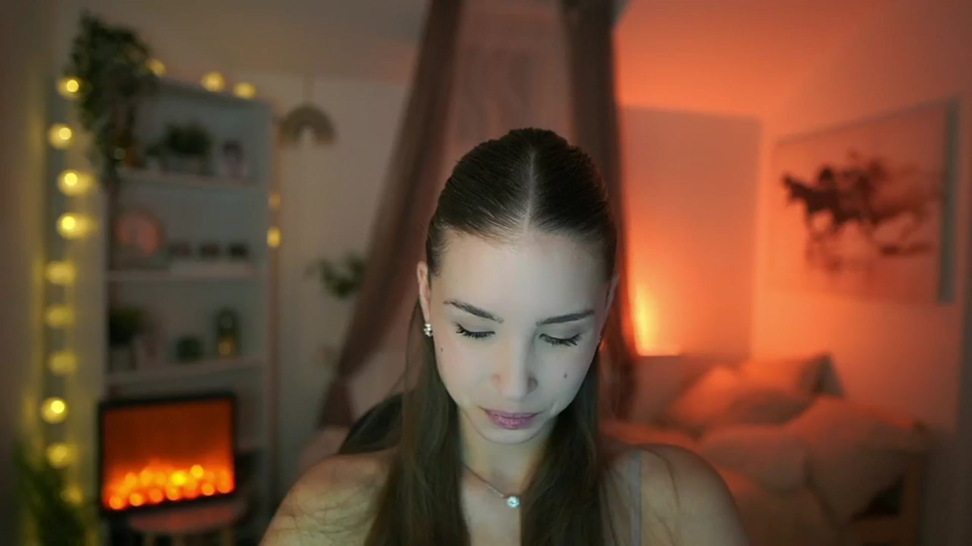 Gallery image thumbnail from Shy_jane's myfreecams stream on, 05/21/2024, 09:06 image 17 of 20