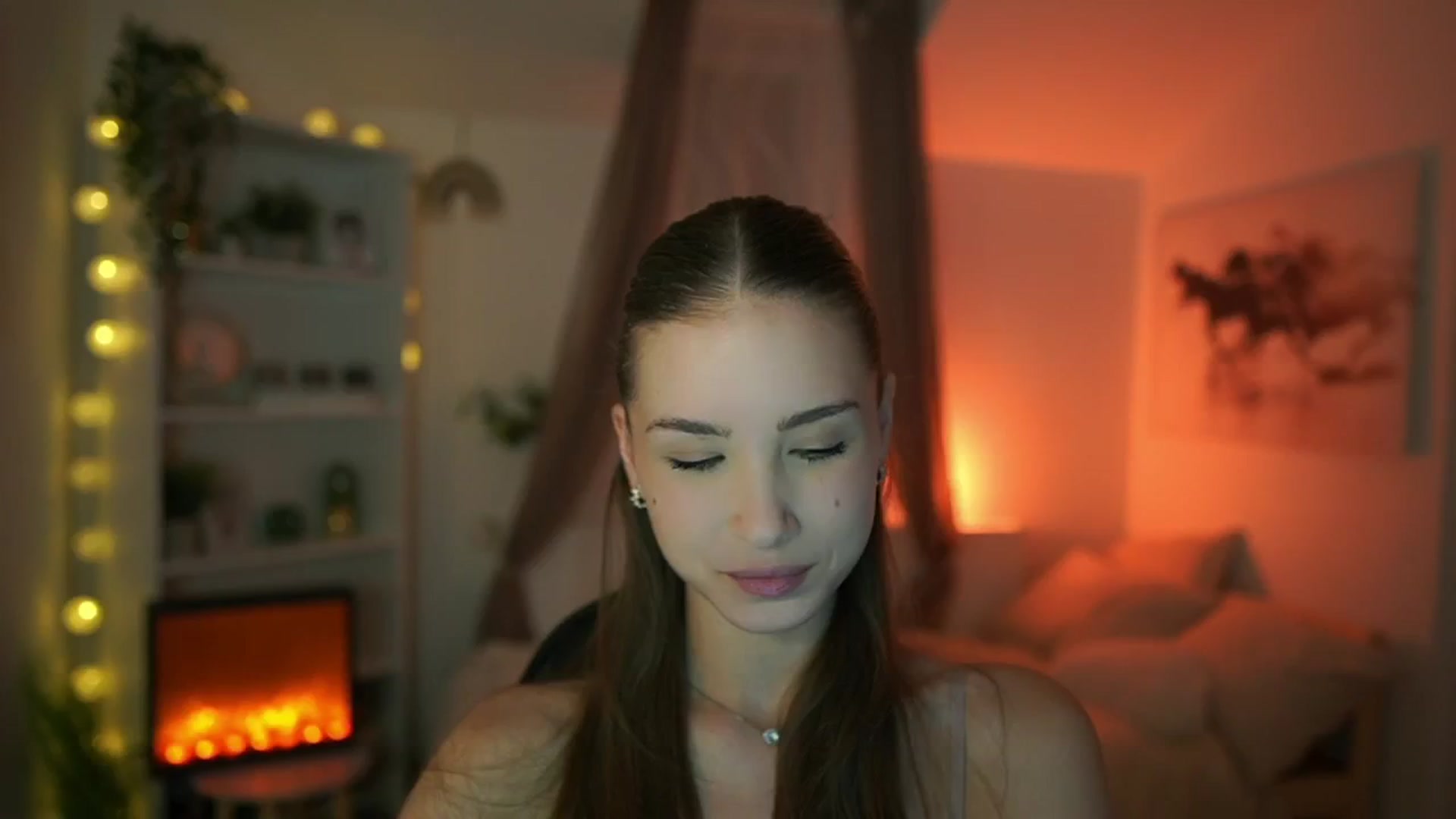 Gallery image thumbnail from Shy_jane's myfreecams stream on, 05/21/2024, 09:23 image 2 of 20