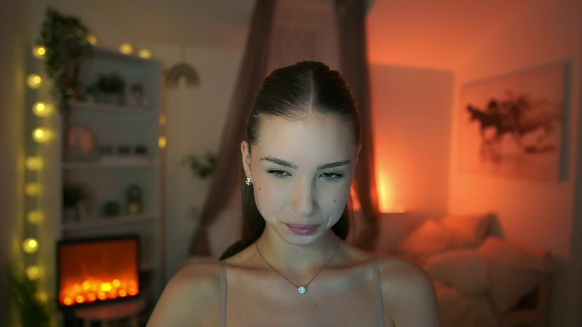 Gallery image thumbnail from Shy_jane's myfreecams stream on, 05/21/2024, 10:33 image 16 of 20