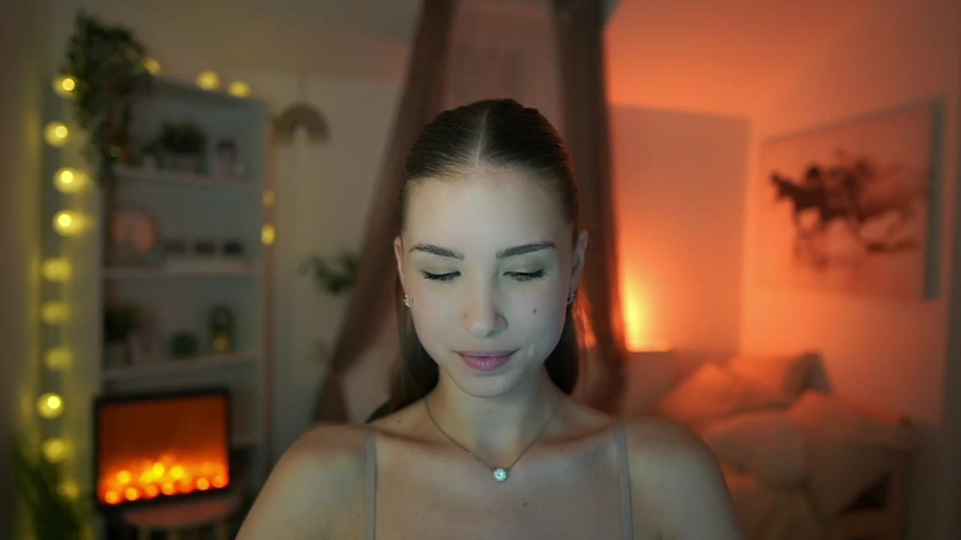 Gallery image thumbnail from Shy_jane's myfreecams stream on, 05/21/2024, 10:33 image 17 of 20