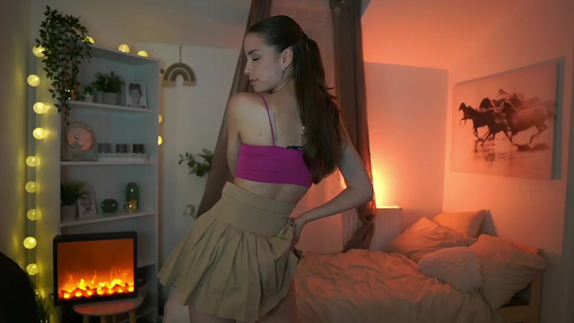 Gallery image thumbnail from Shy_jane's myfreecams stream on, 05/21/2024, 12:05 image 5 of 20