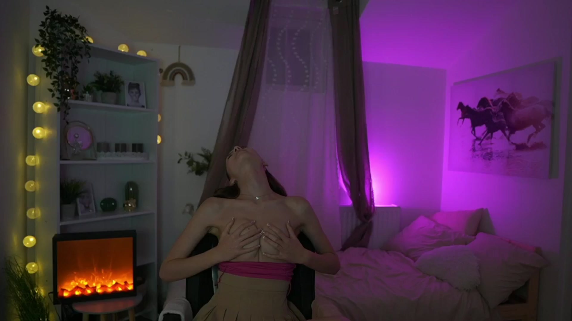 Gallery image thumbnail from Shy_jane's myfreecams stream on, 05/21/2024, 13:06 image 18 of 20