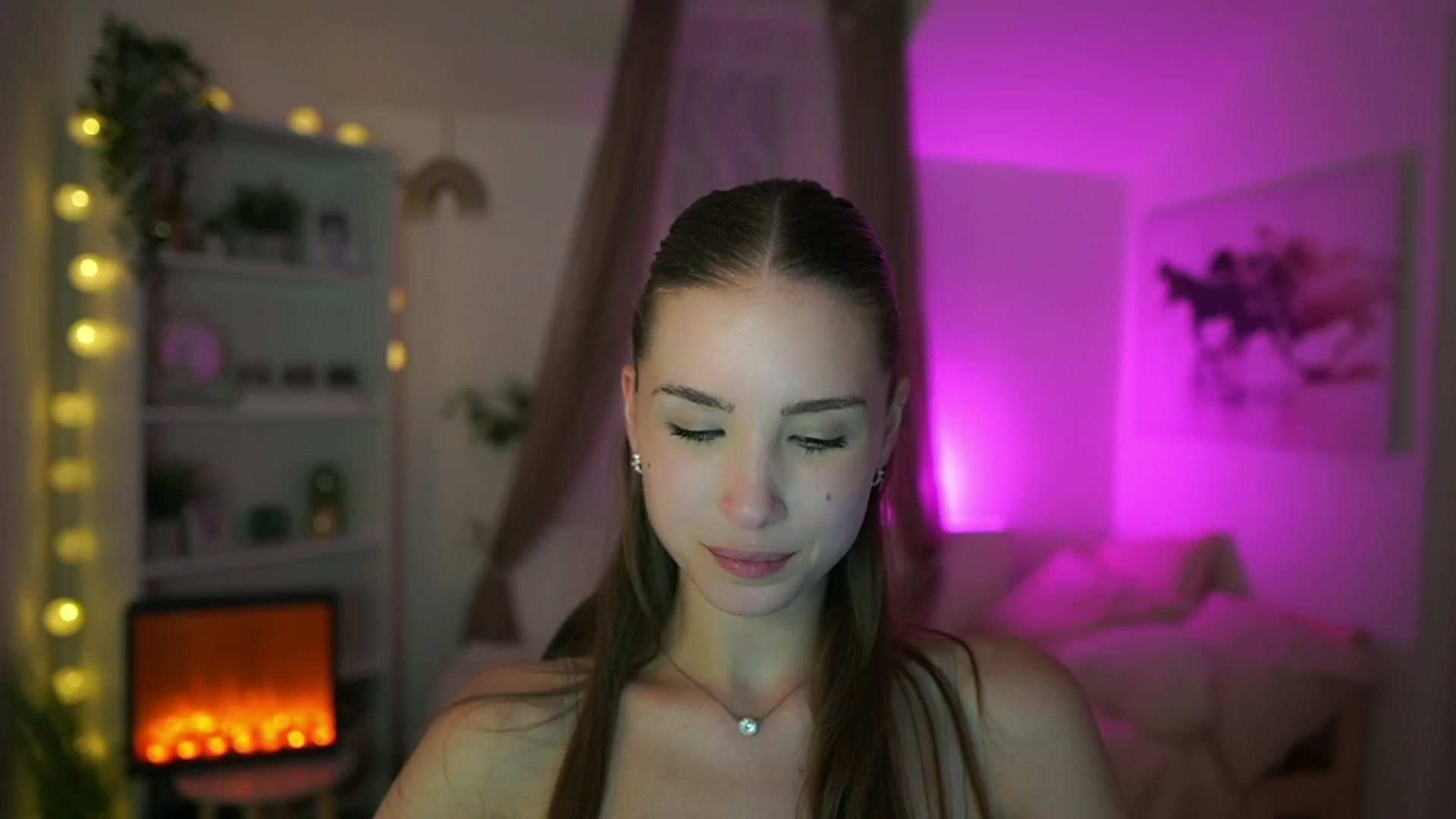 Gallery image thumbnail from Shy_jane's myfreecams stream on, 05/21/2024, 16:08 image 18 of 20