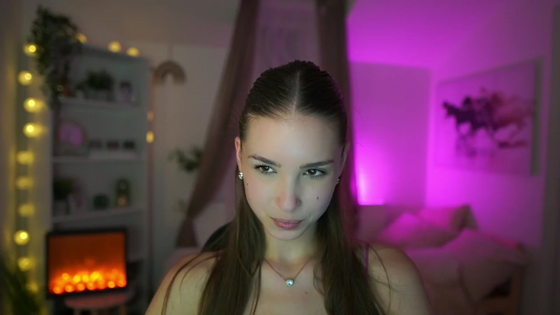 Gallery image thumbnail from Shy_jane's myfreecams stream on, 05/21/2024, 17:01 image 5 of 20
