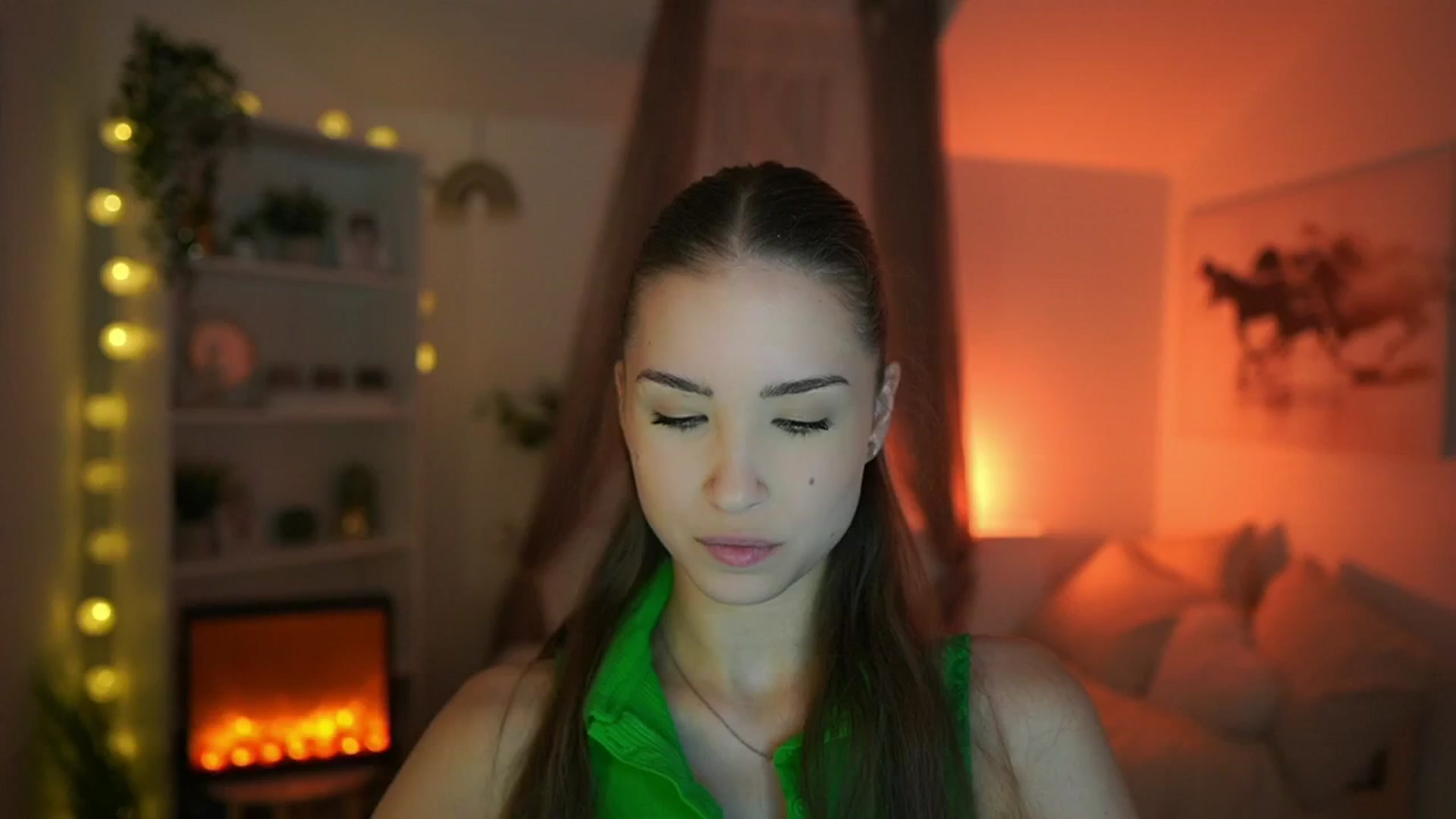 Gallery image thumbnail from Shy_jane's myfreecams stream on, 05/28/2024, 08:39 image 19 of 20