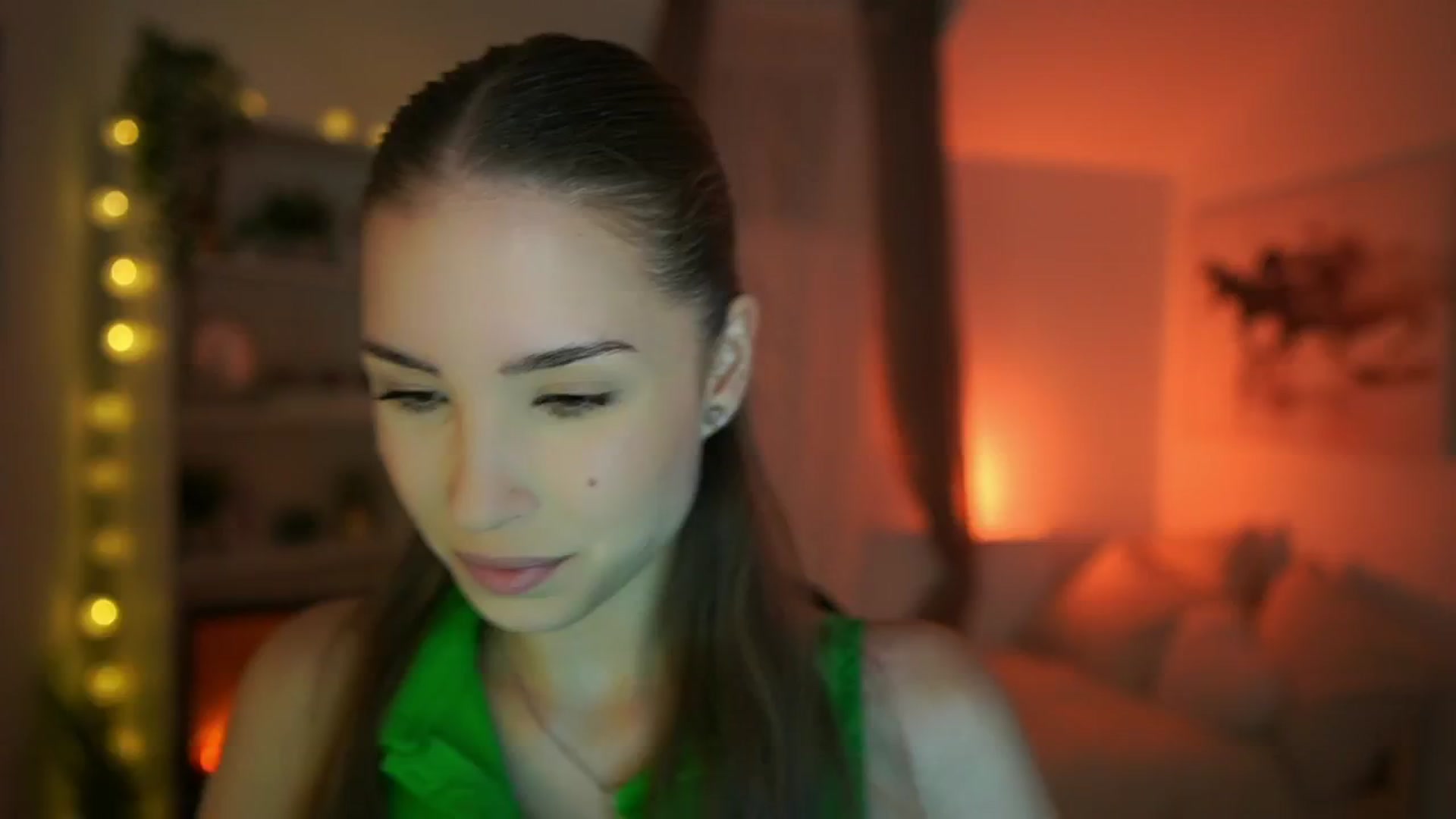 Gallery image thumbnail from Shy_jane's myfreecams stream on, 05/28/2024, 08:39 image 12 of 20