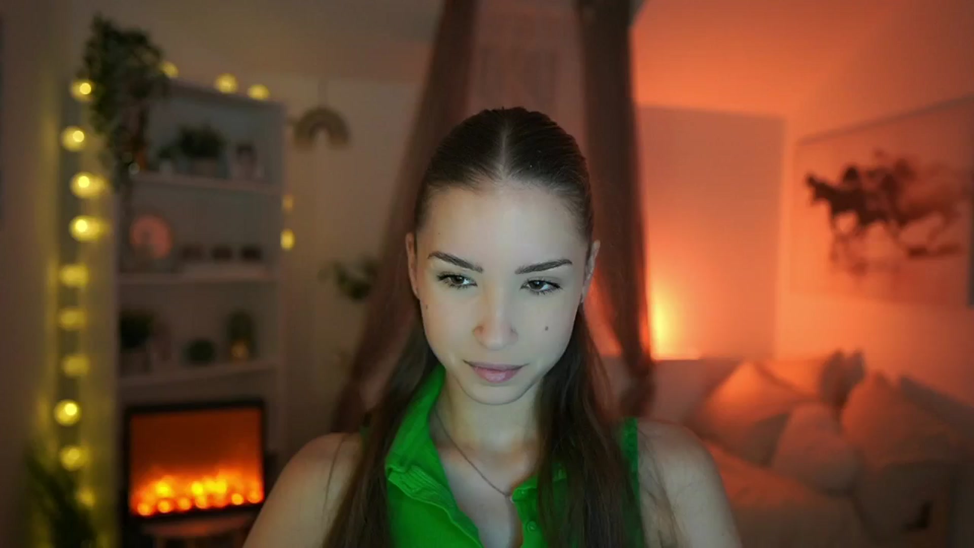 Gallery image thumbnail from Shy_jane's myfreecams stream on, 05/28/2024, 08:39 image 11 of 20