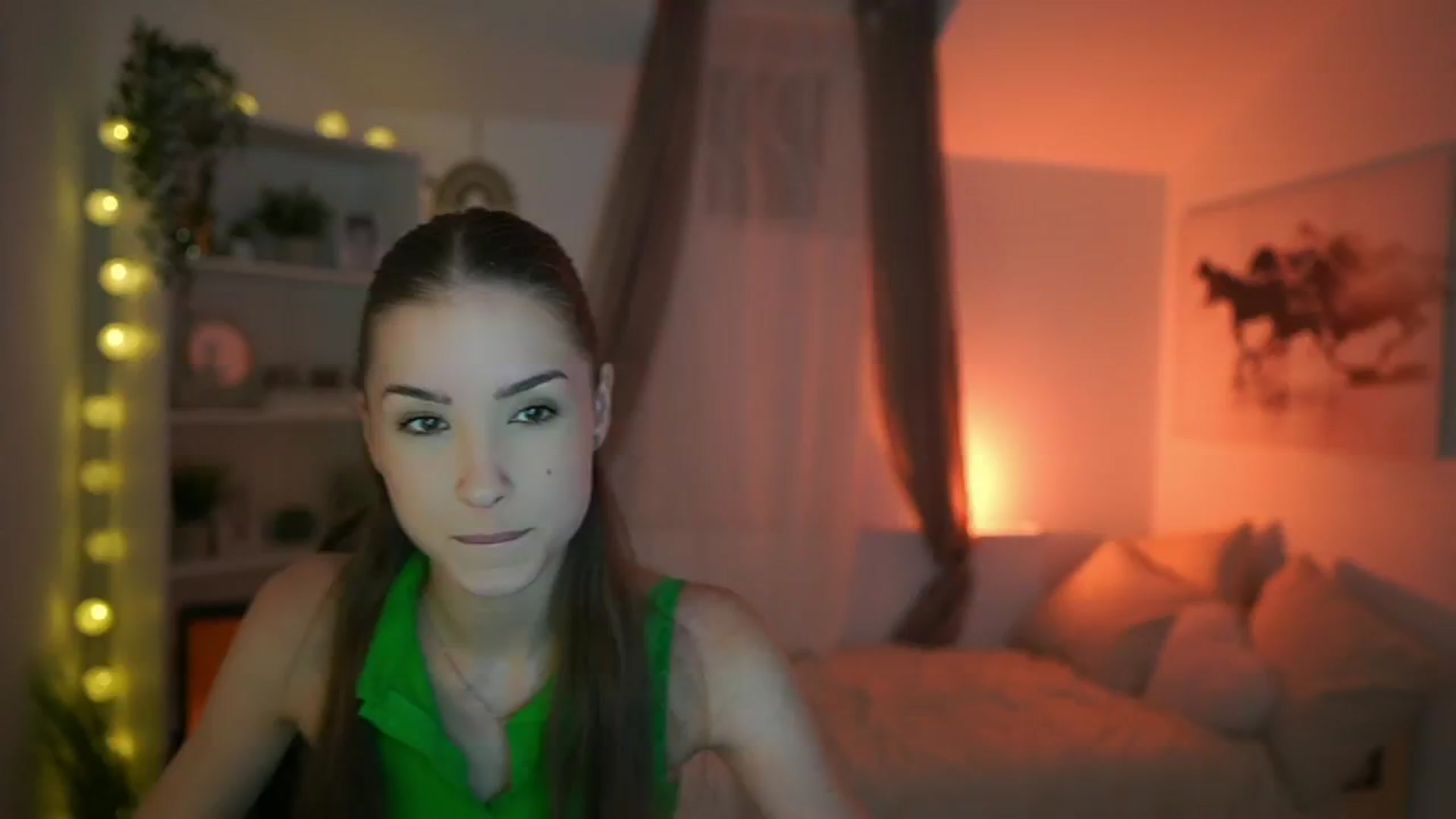 Gallery image thumbnail from Shy_jane's myfreecams stream on, 05/28/2024, 08:39 image 10 of 20