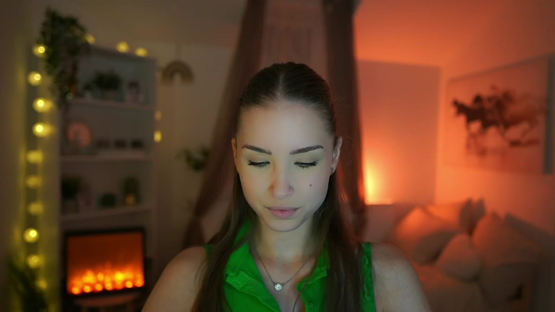 Gallery image thumbnail from Shy_jane's myfreecams stream on, 05/28/2024, 10:50 image 9 of 20