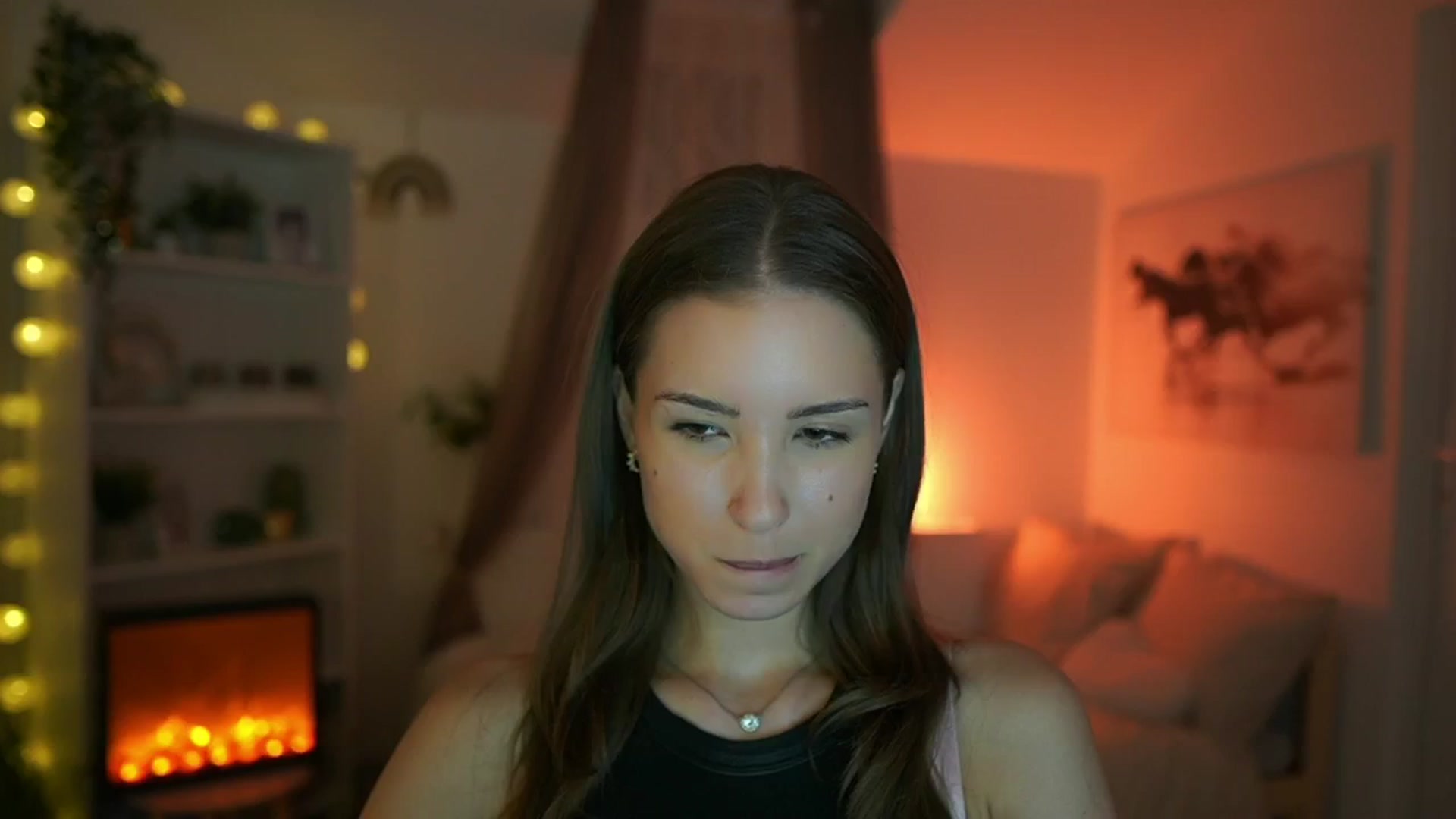 Gallery image thumbnail from Shy_jane's myfreecams stream on, 06/01/2024, 10:13 image 3 of 20