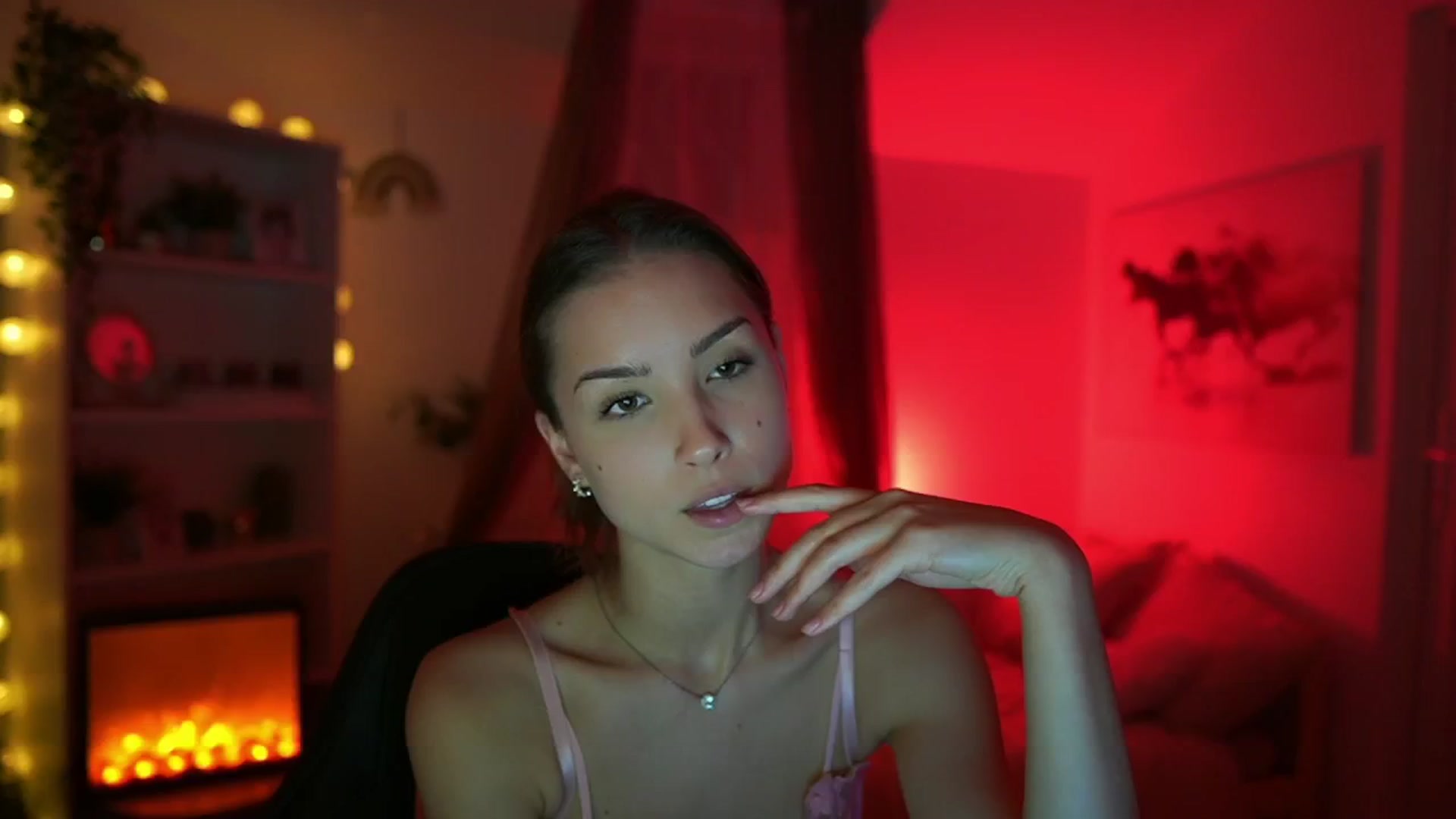 Gallery image thumbnail from Shy_jane's myfreecams stream on, 06/02/2024, 10:55 image 5 of 20