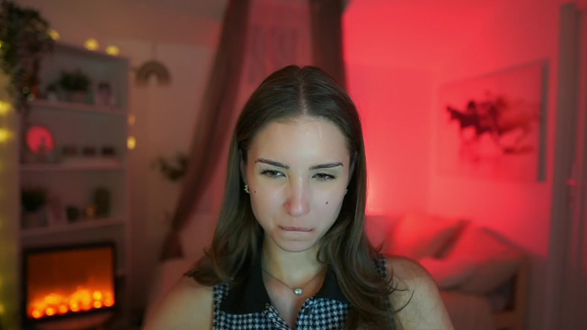 Gallery image thumbnail from Shy_jane's myfreecams stream on, 06/02/2024, 16:29 image 3 of 20