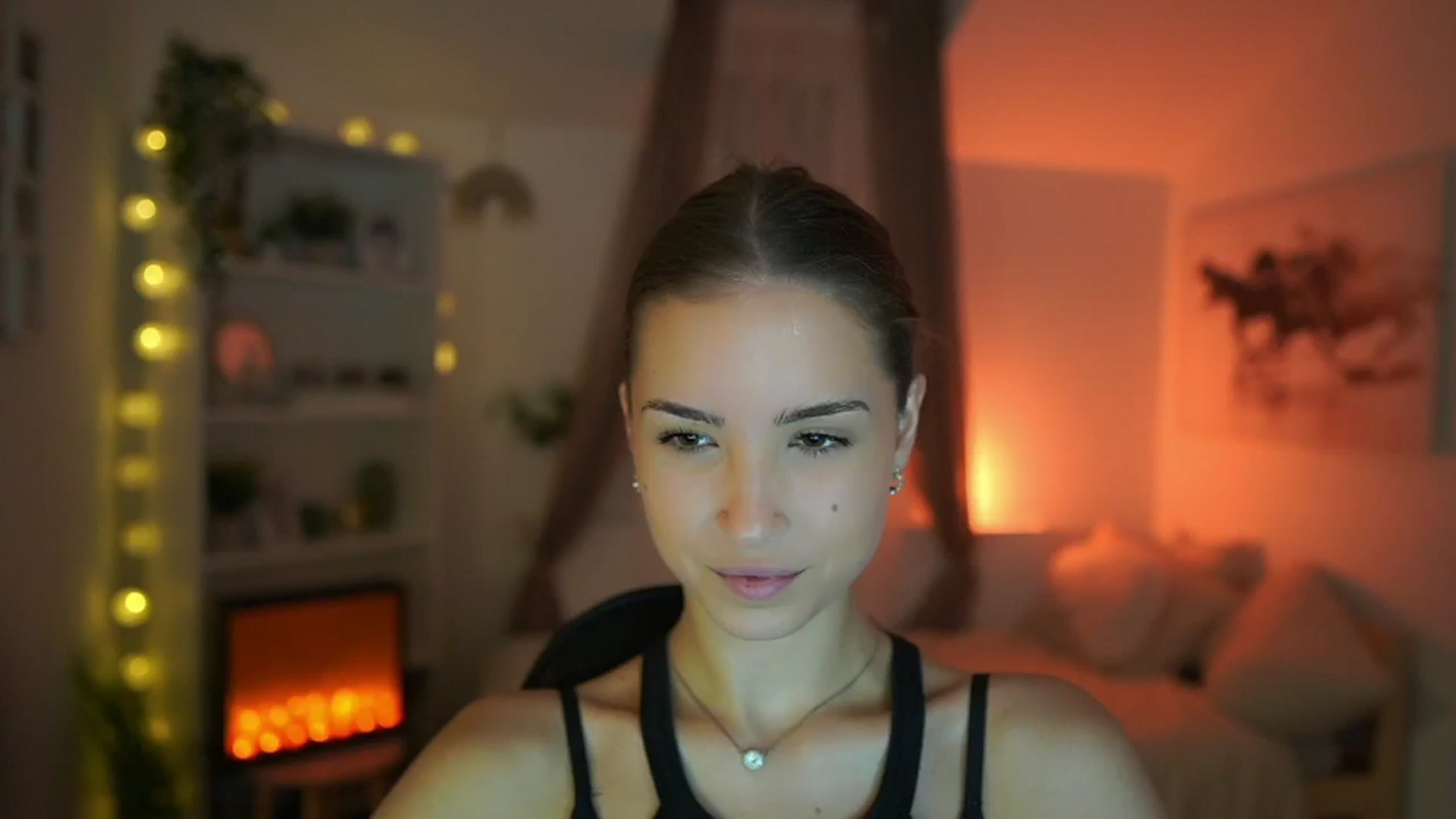 Gallery image thumbnail from Shy_jane's myfreecams stream on, 06/06/2024, 09:12 image 12 of 20
