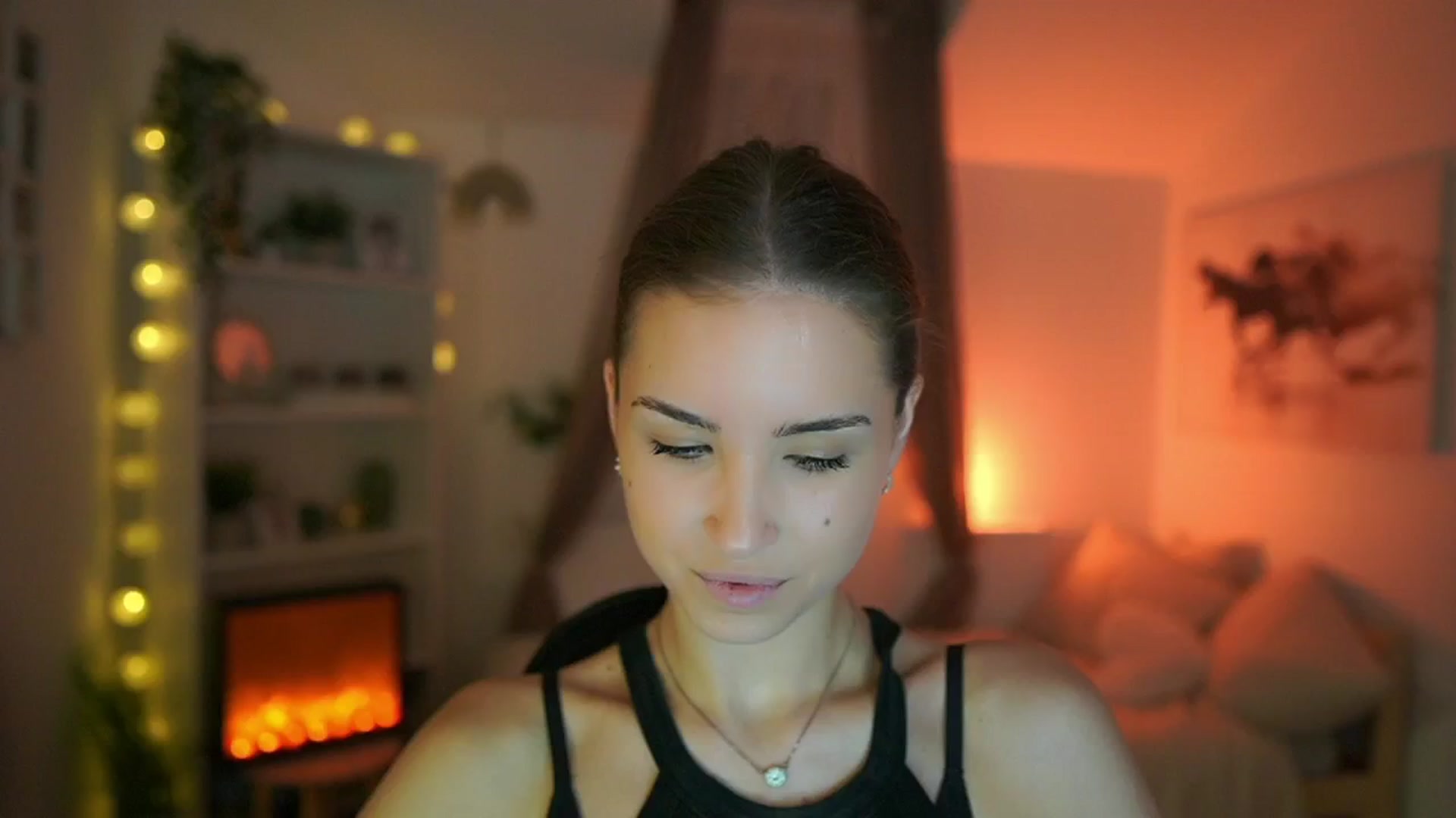 Gallery image thumbnail from Shy_jane's myfreecams stream on, 06/06/2024, 10:40 image 2 of 20