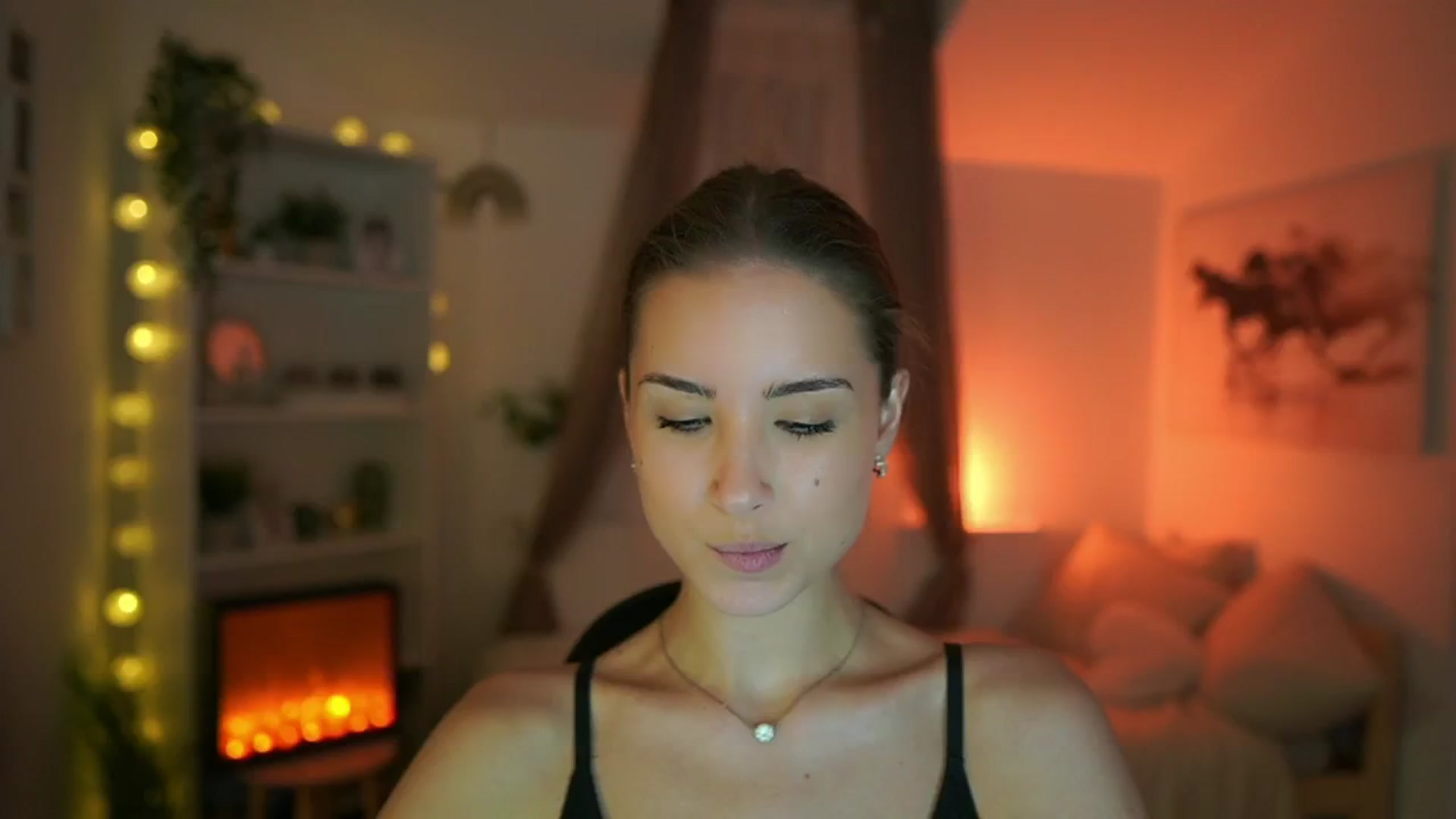 Gallery image thumbnail from Shy_jane's myfreecams stream on, 06/06/2024, 11:36 image 10 of 20