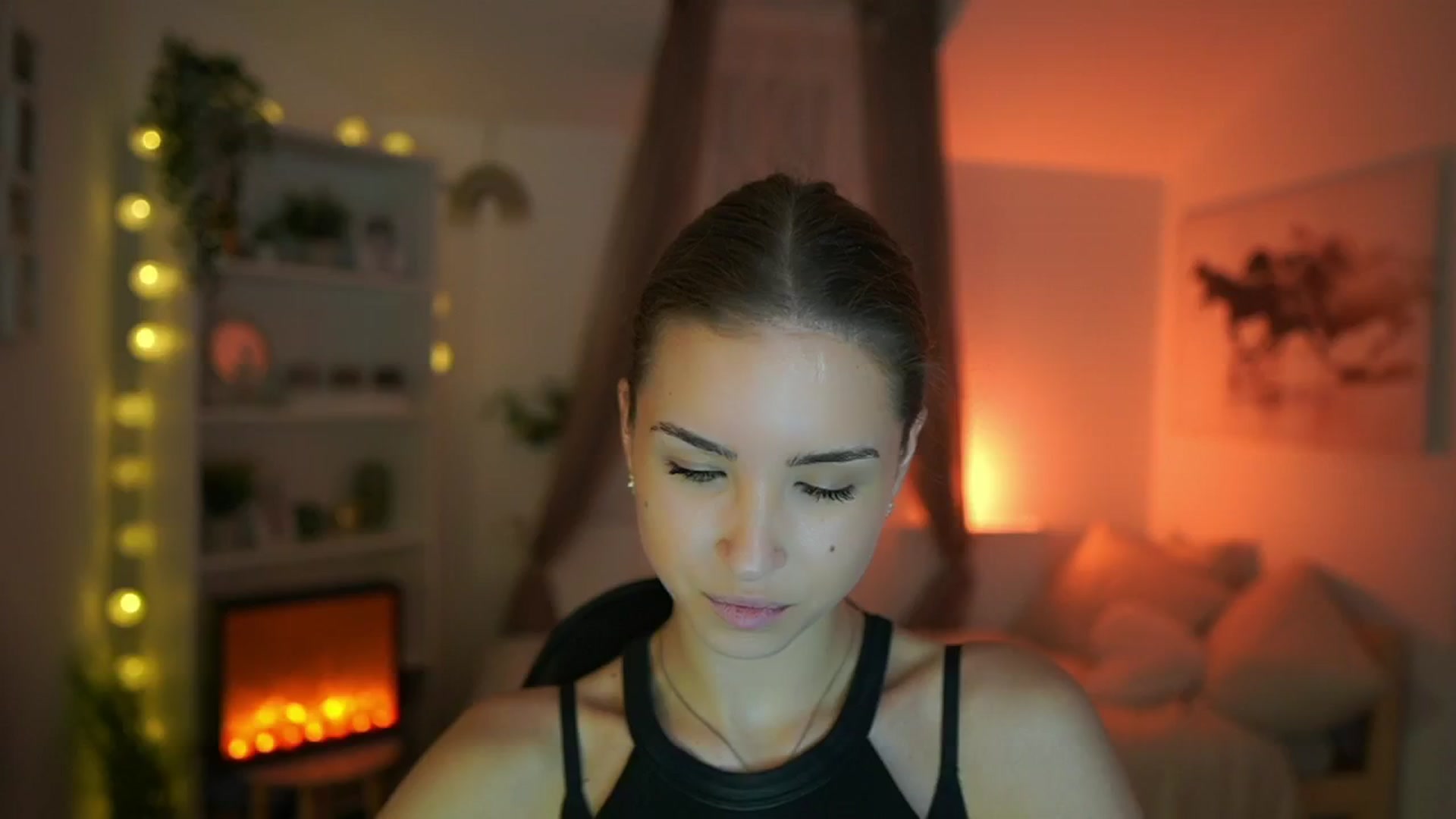 Gallery image thumbnail from Shy_jane's myfreecams stream on, 06/06/2024, 11:36 image 6 of 20
