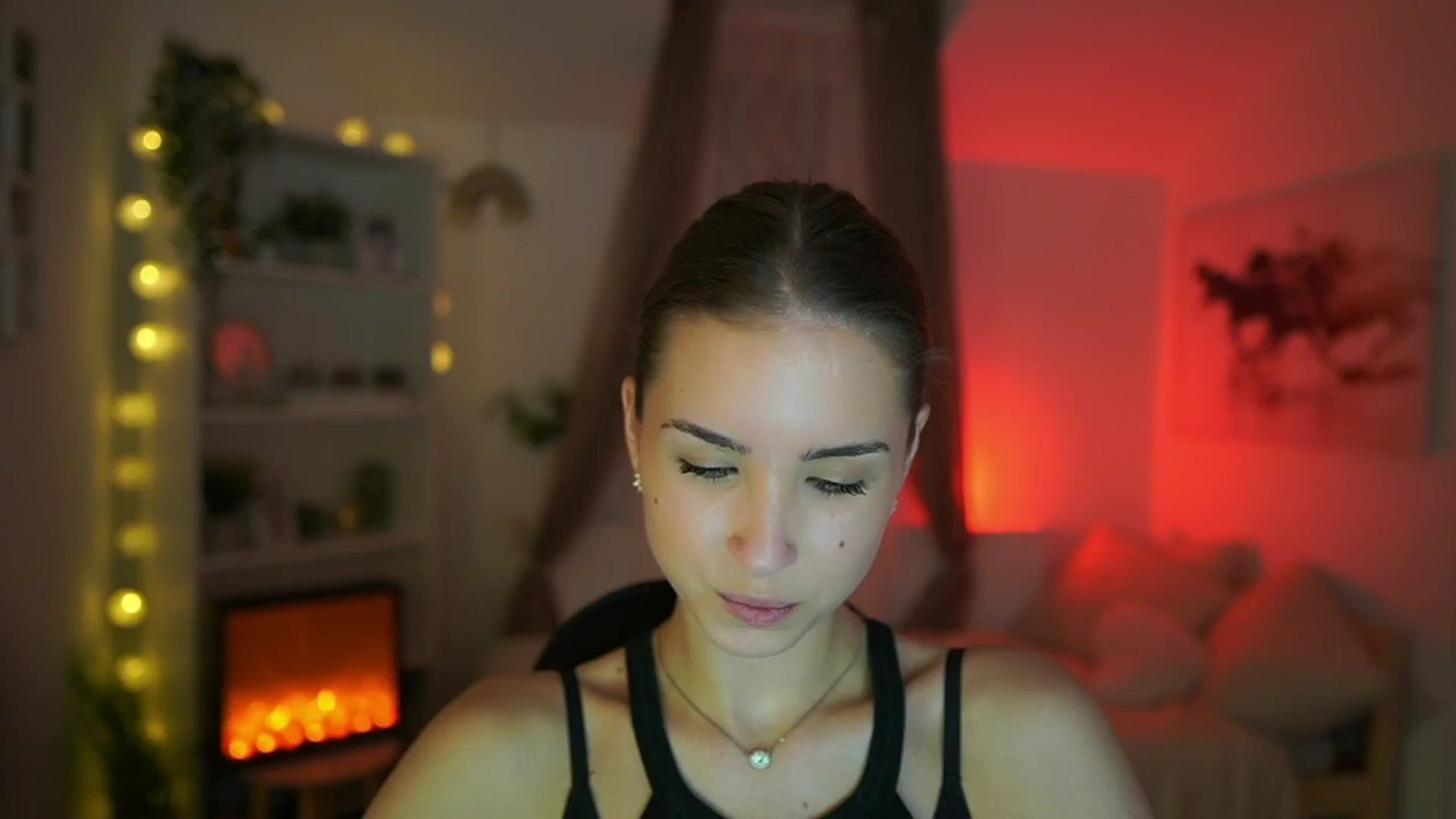 Gallery image thumbnail from Shy_jane's myfreecams stream on, 06/06/2024, 13:21 image 3 of 20