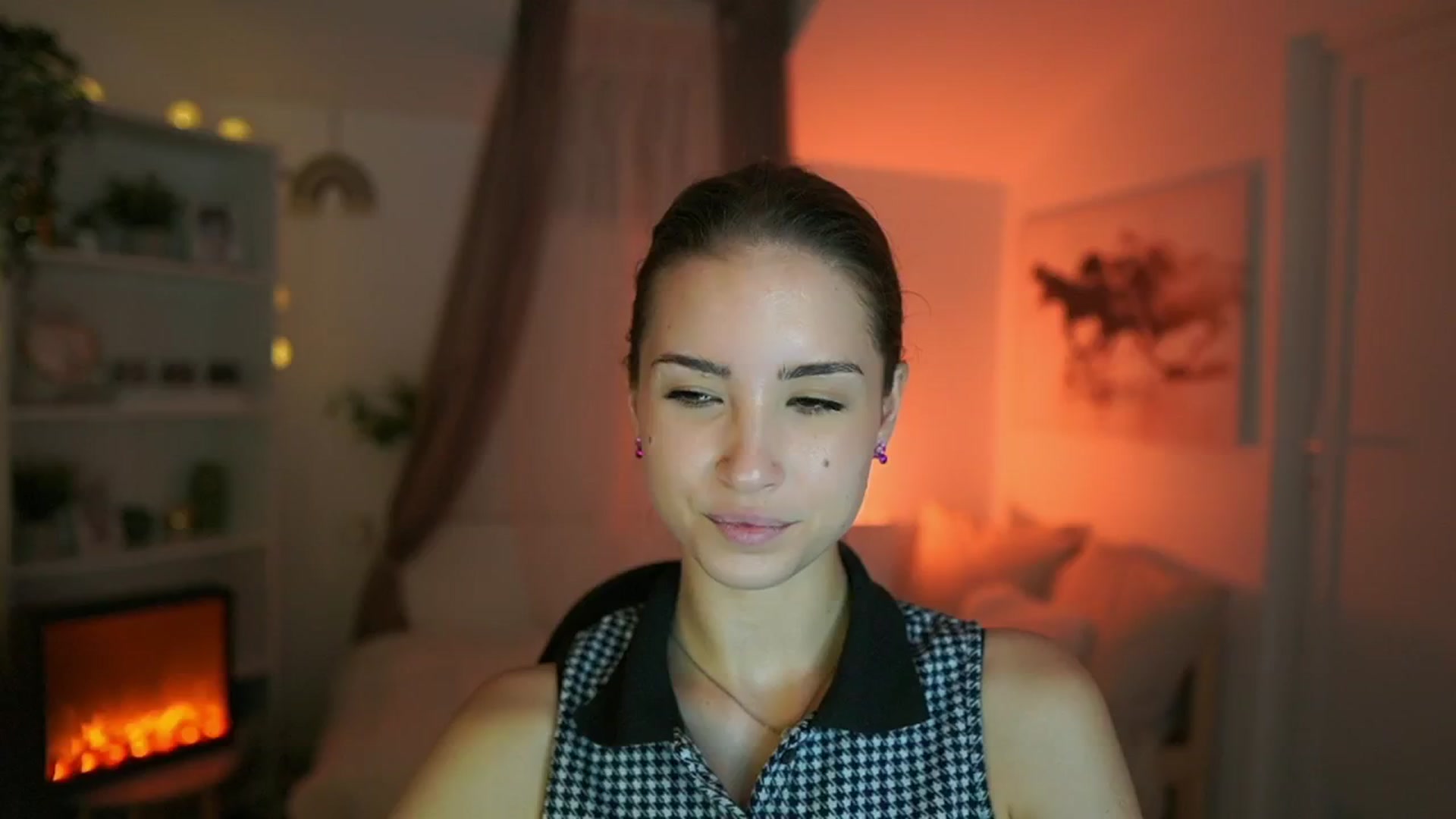 Gallery image thumbnail from Shy_jane's myfreecams stream on, 06/09/2024, 12:16 image 9 of 20