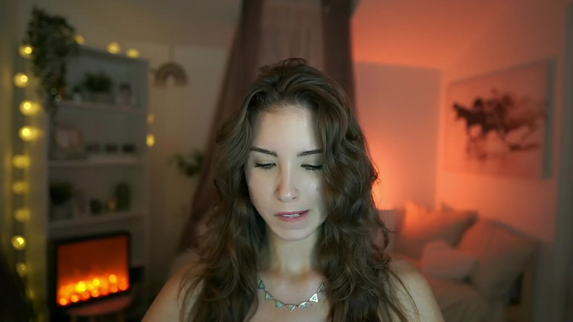 Gallery image thumbnail from Shy_jane's myfreecams stream on, 06/25/2024, 10:17 image 18 of 20