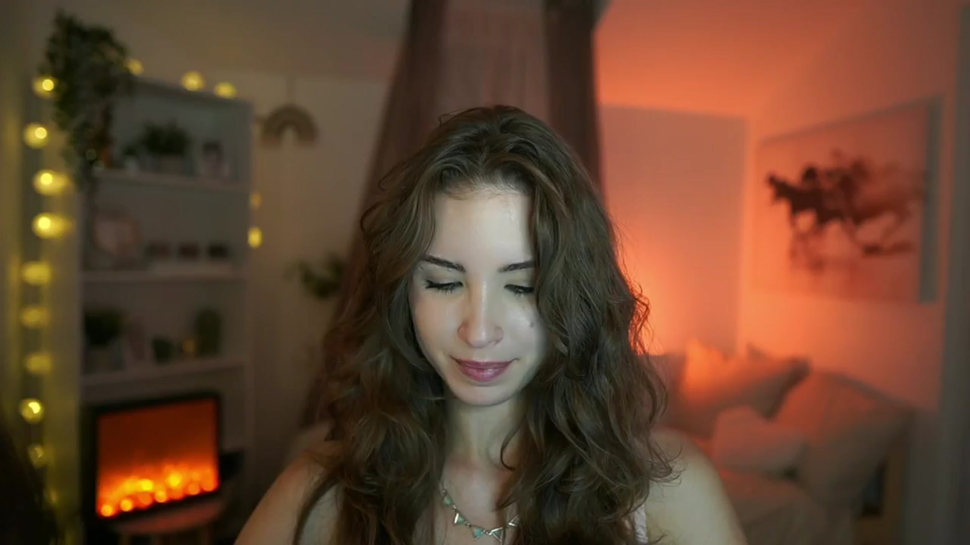 Gallery image thumbnail from Shy_jane's myfreecams stream on, 06/25/2024, 13:15 image 2 of 20