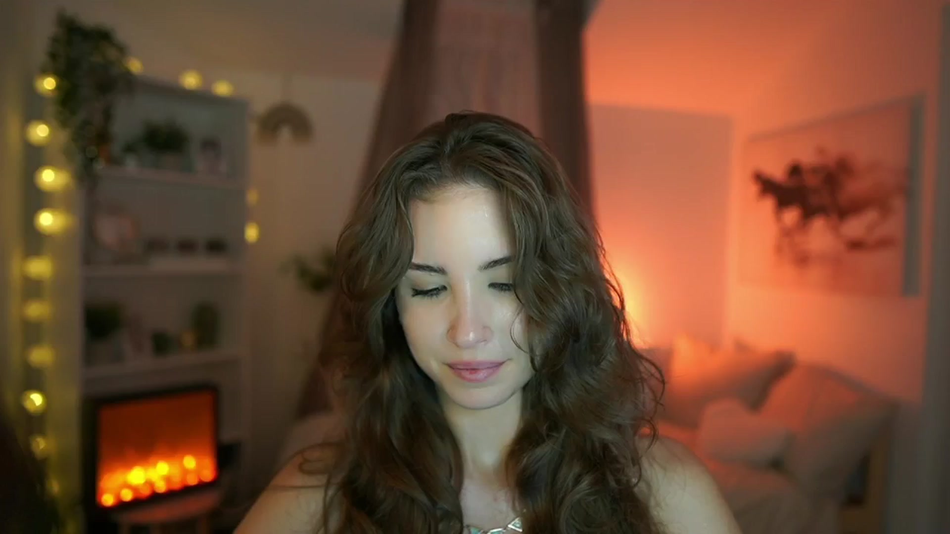 Gallery image thumbnail from Shy_jane's myfreecams stream on, 06/25/2024, 14:11 image 10 of 20