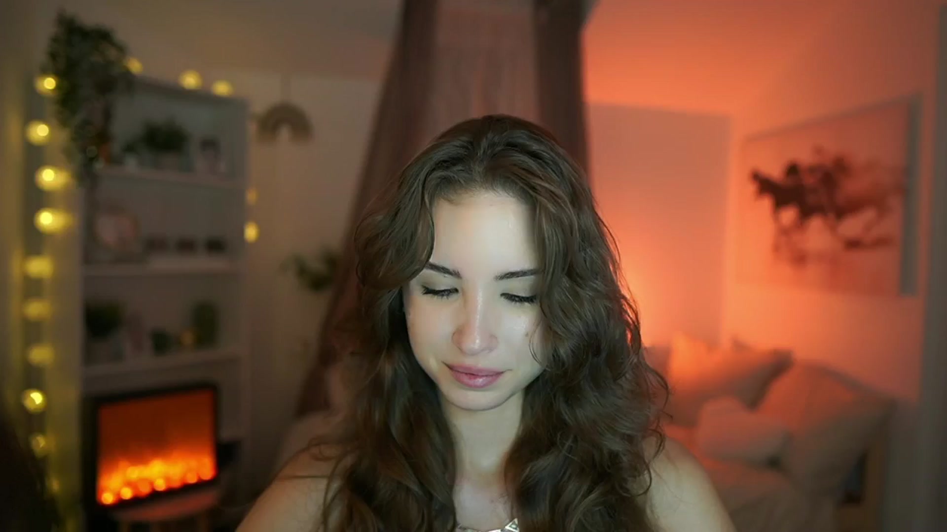 Gallery image thumbnail from Shy_jane's myfreecams stream on, 06/25/2024, 14:11 image 6 of 20