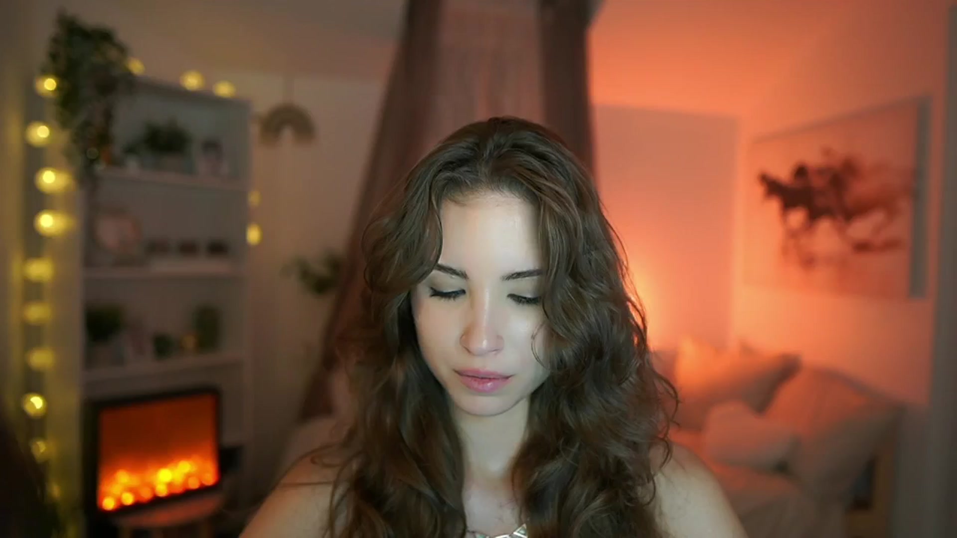 Gallery image thumbnail from Shy_jane's myfreecams stream on, 06/25/2024, 14:11 image 7 of 20