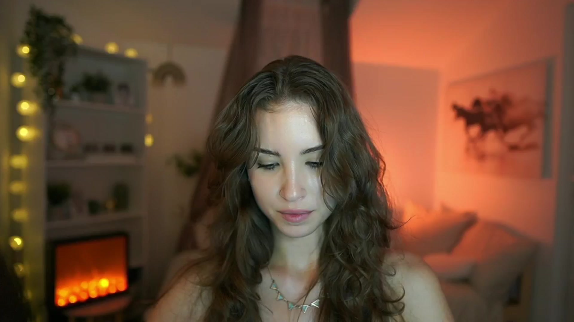 Gallery image thumbnail from Shy_jane's myfreecams stream on, 06/25/2024, 16:35 image 18 of 20