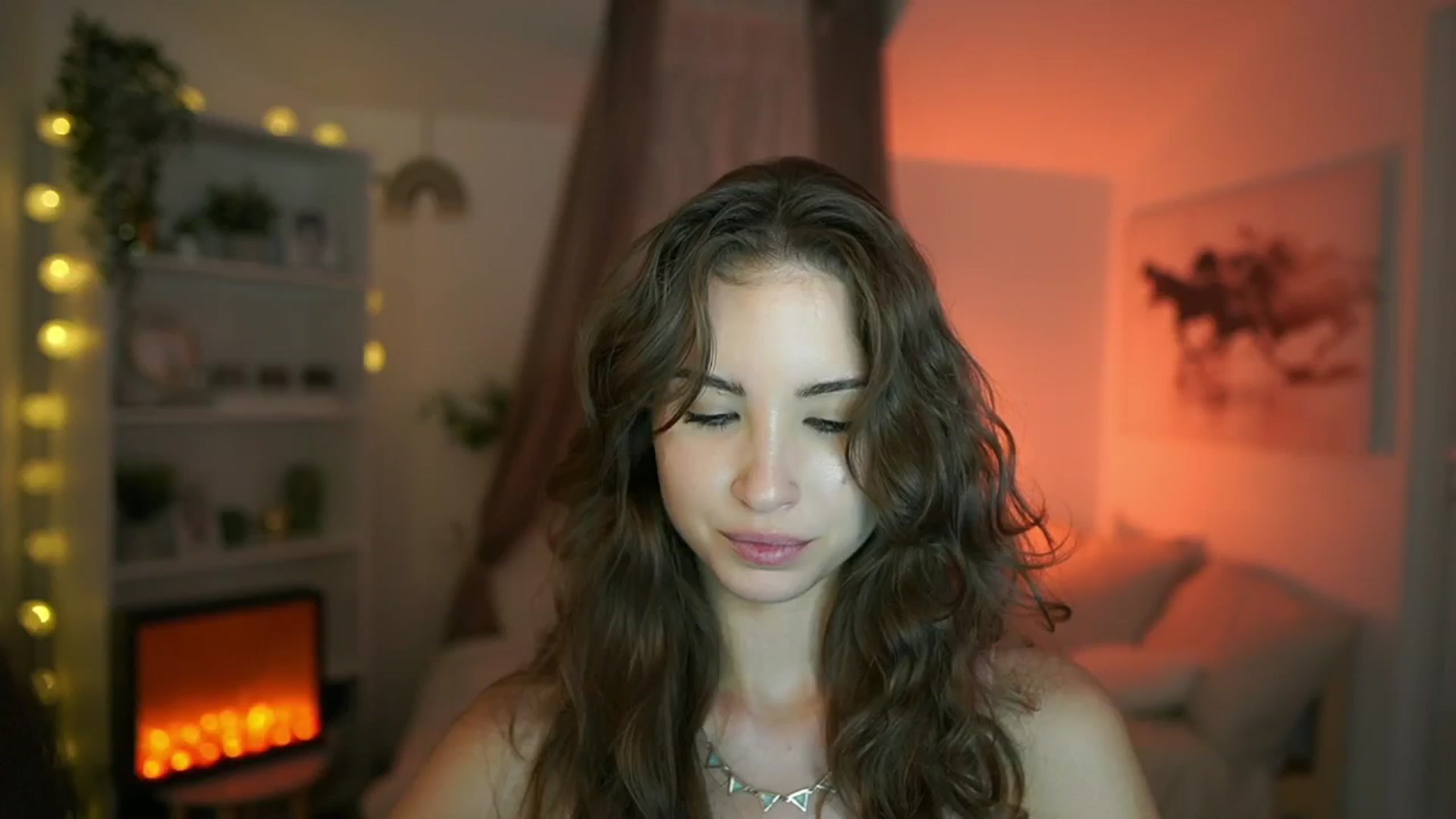 Gallery image thumbnail from Shy_jane's myfreecams stream on, 06/25/2024, 16:35 image 3 of 20