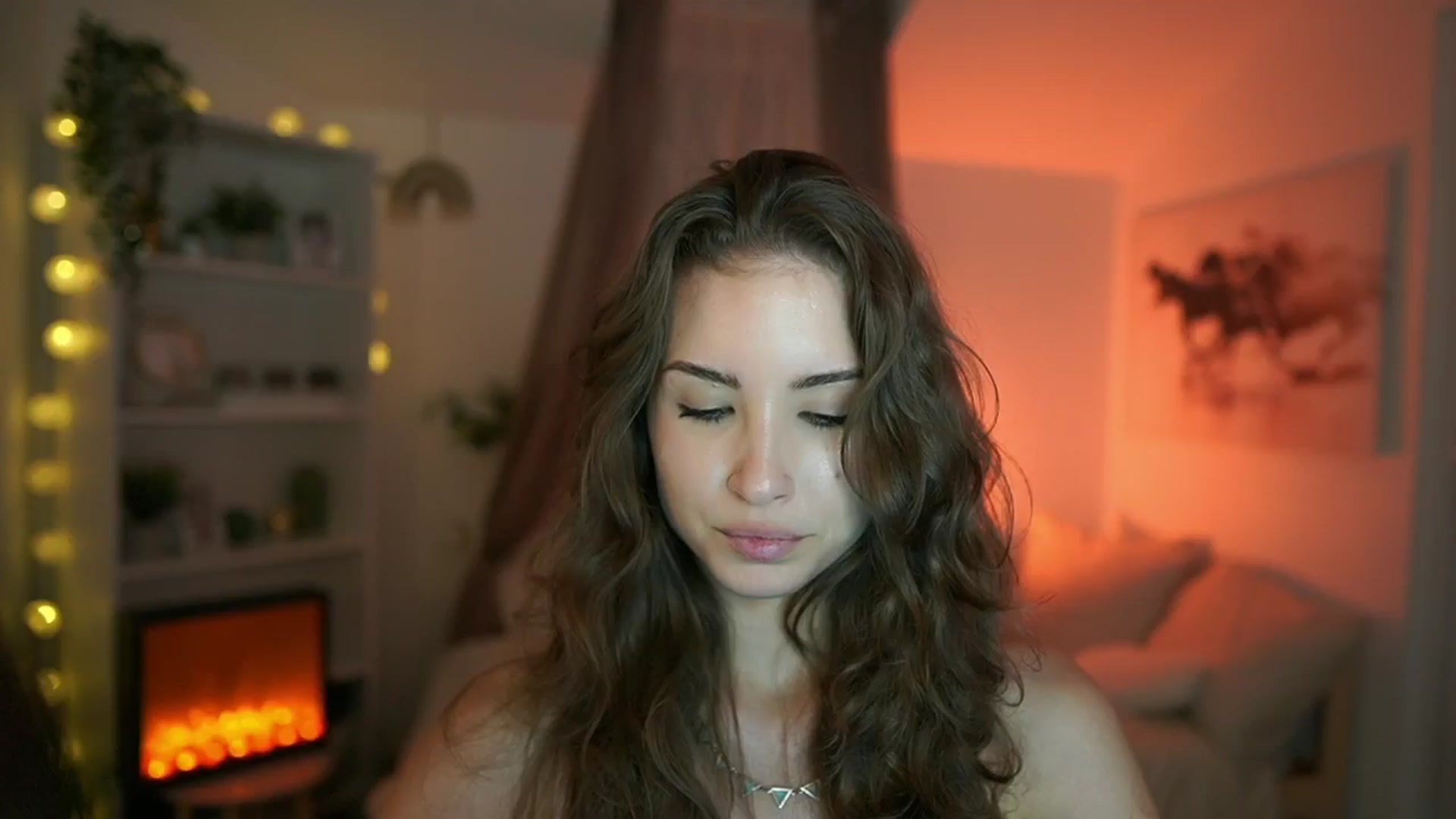Gallery image thumbnail from Shy_jane's myfreecams stream on, 06/25/2024, 16:35 image 9 of 20