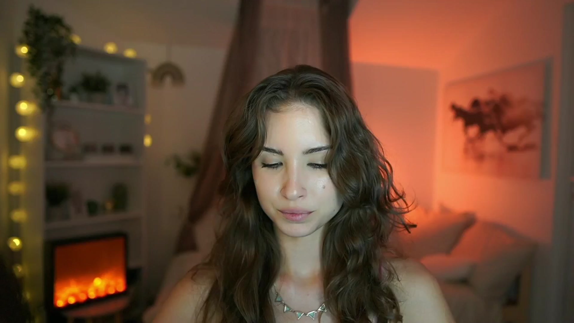 Gallery image thumbnail from Shy_jane's myfreecams stream on, 06/25/2024, 16:35 image 2 of 20