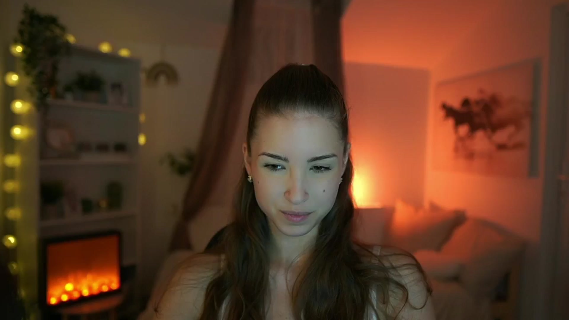 Gallery image thumbnail from Shy_jane's myfreecams stream on, 06/27/2024, 10:27 image 16 of 20
