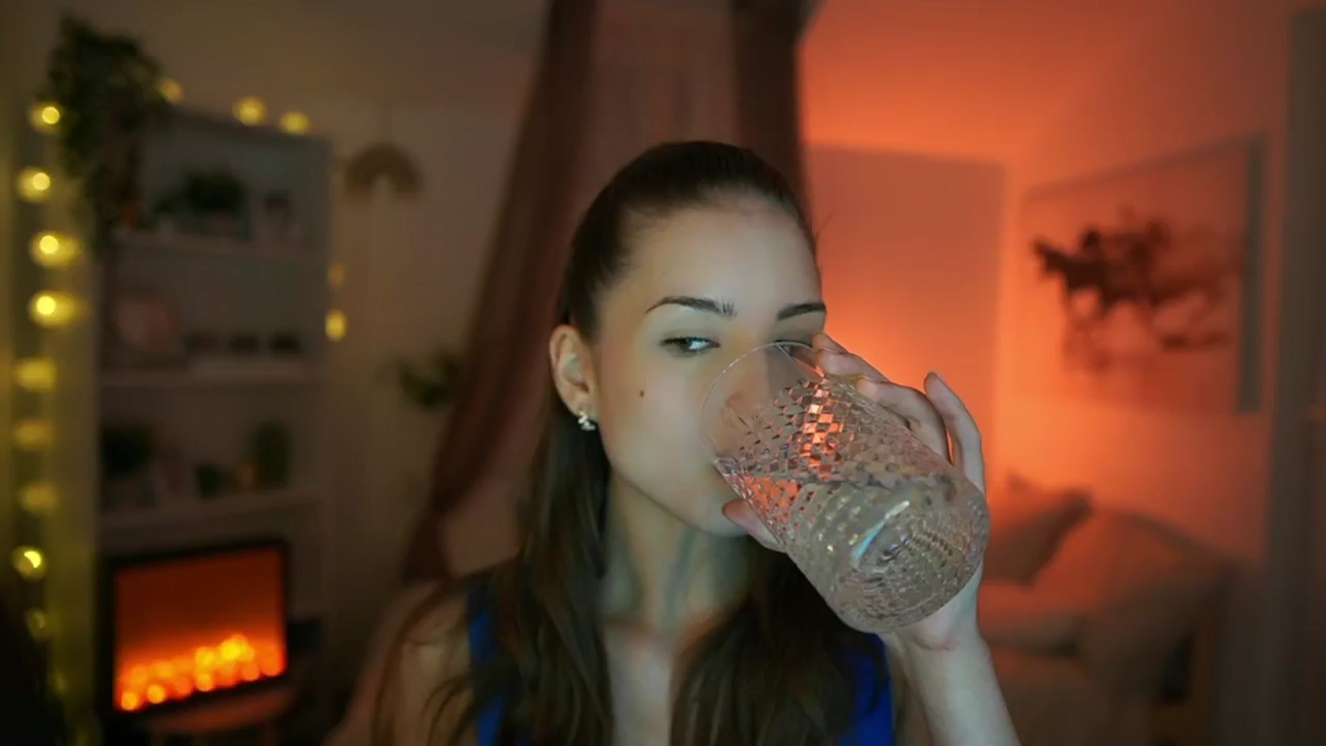 Gallery image thumbnail from Shy_jane's myfreecams stream on, 06/27/2024, 10:27 image 4 of 20