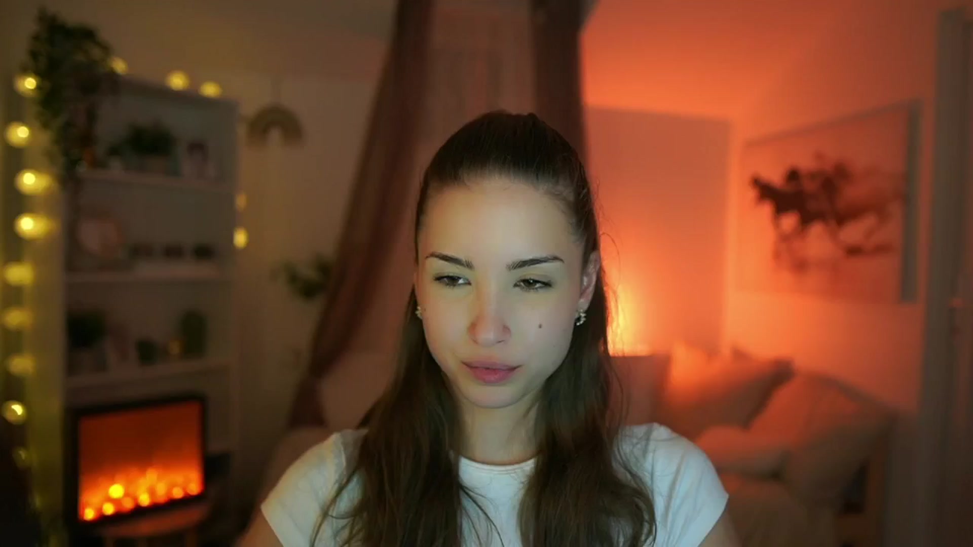 Gallery image thumbnail from Shy_jane's myfreecams stream on, 06/27/2024, 13:48 image 10 of 20