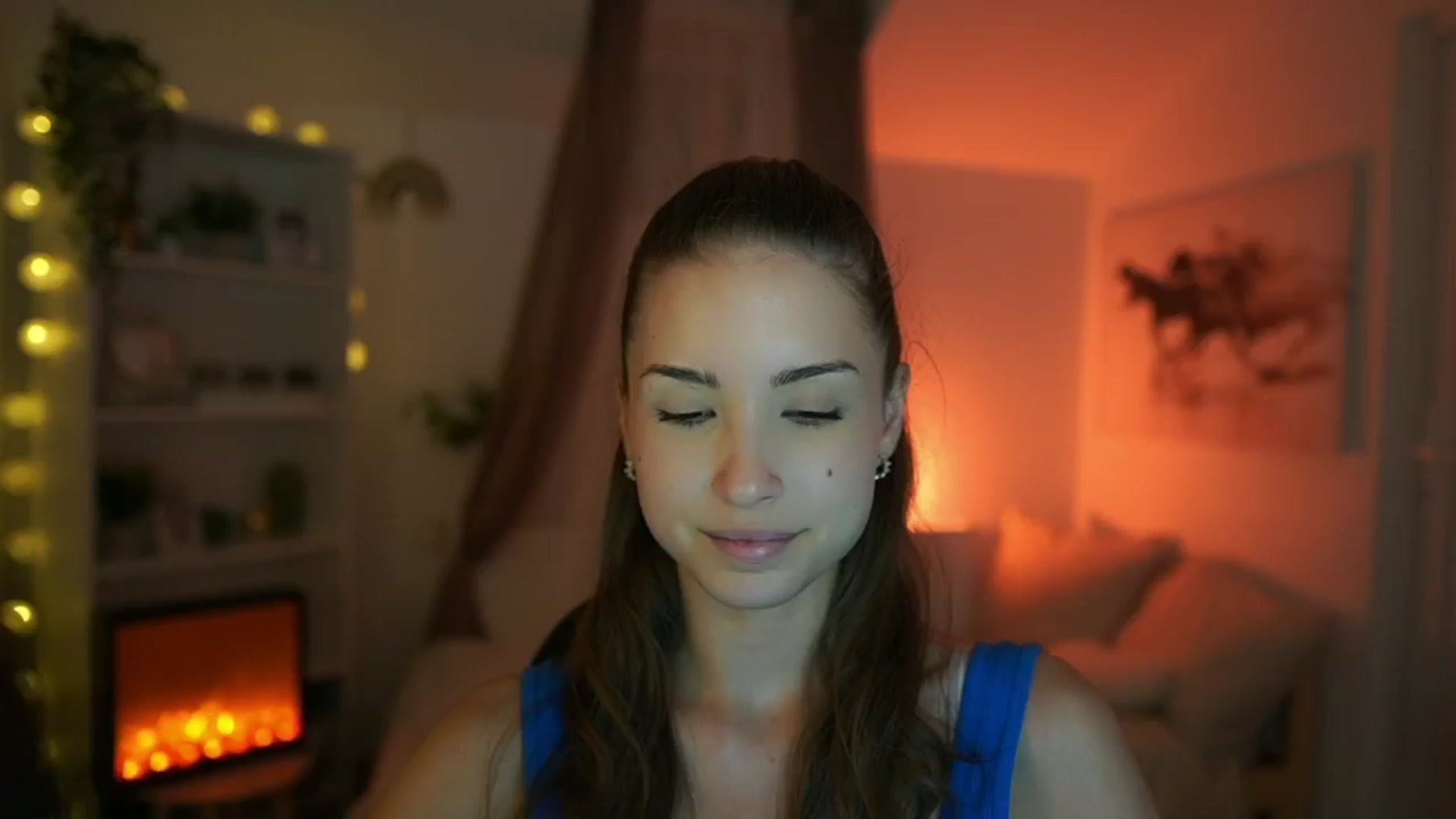 Gallery image thumbnail from Shy_jane's myfreecams stream on, 06/27/2024, 15:40 image 5 of 20
