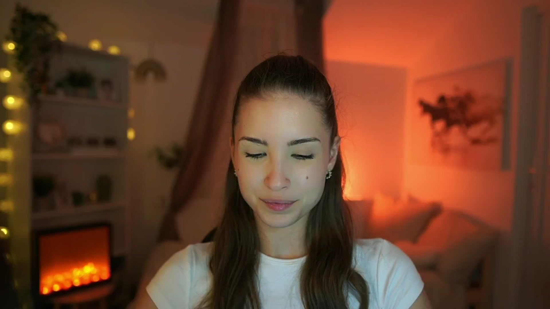 Gallery image thumbnail from Shy_jane's myfreecams stream on, 06/27/2024, 15:40 image 16 of 20