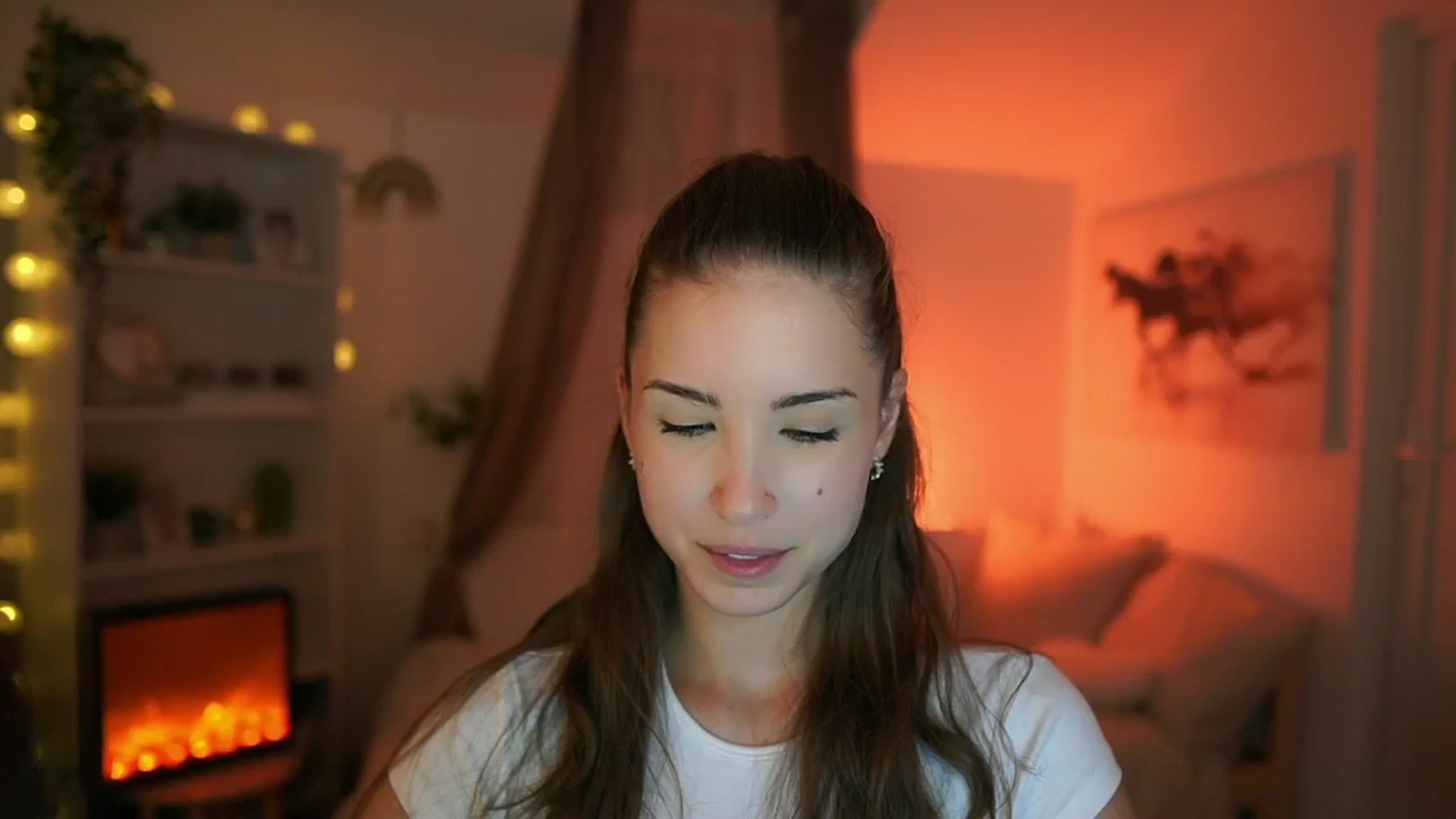 Gallery image thumbnail from Shy_jane's myfreecams stream on, 06/27/2024, 16:35 image 3 of 20