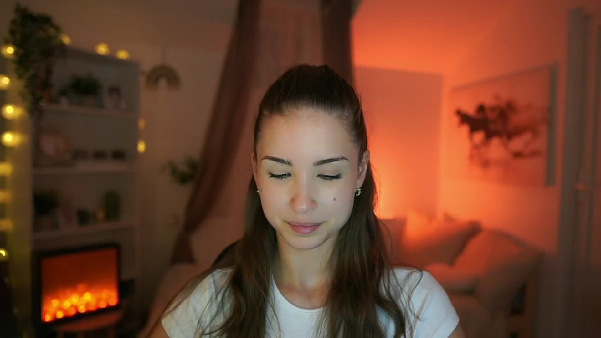 Gallery image thumbnail from Shy_jane's myfreecams stream on, 06/27/2024, 16:35 image 2 of 20
