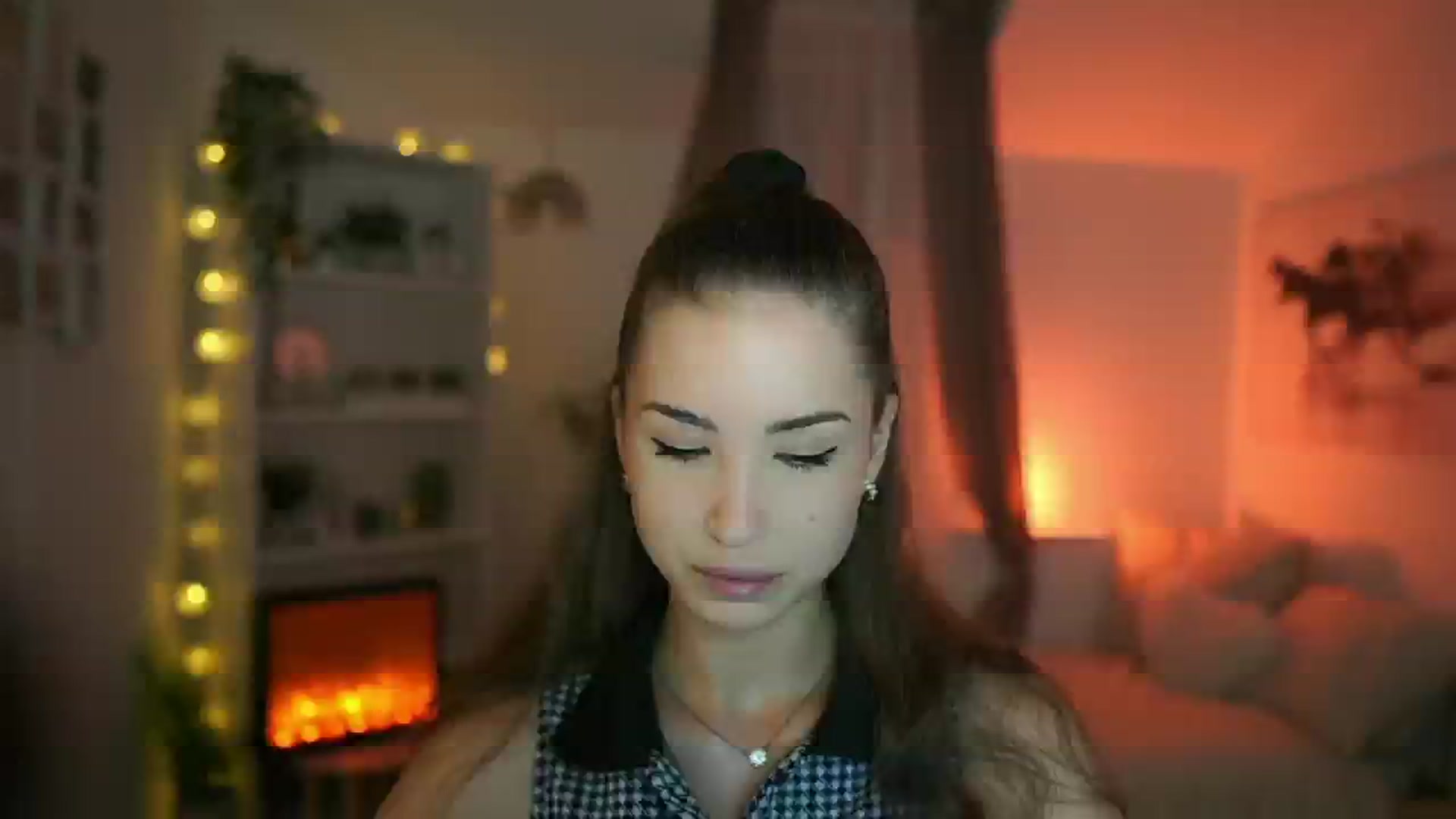 Gallery image thumbnail from Shy_jane's myfreecams stream on, 06/30/2024, 08:39 image 3 of 20