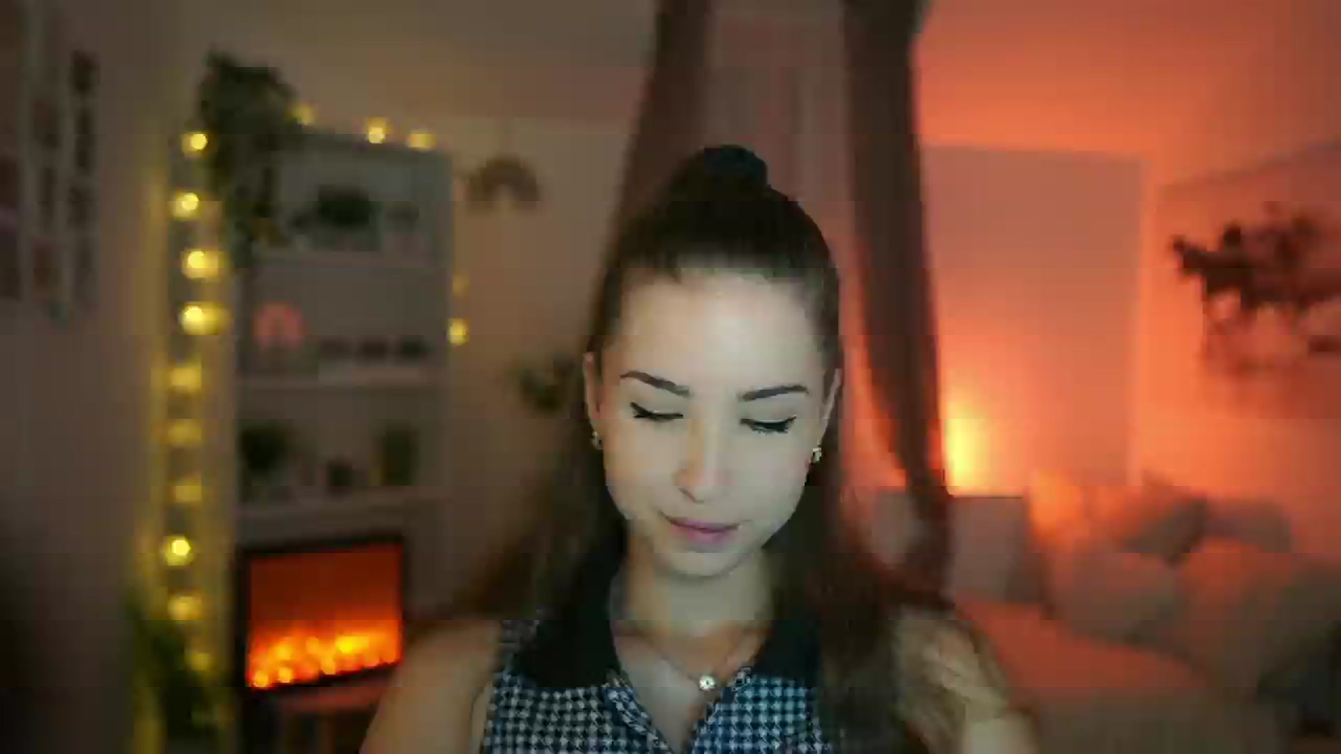 Gallery image thumbnail from Shy_jane's myfreecams stream on, 06/30/2024, 08:39 image 17 of 20