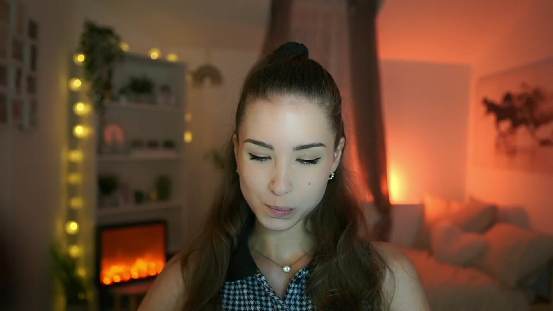 Gallery image thumbnail from Shy_jane's myfreecams stream on, 06/30/2024, 10:05 image 17 of 20