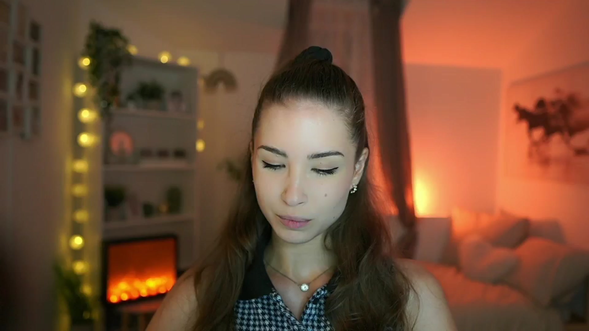 Gallery image thumbnail from Shy_jane's myfreecams stream on, 06/30/2024, 10:05 image 18 of 20