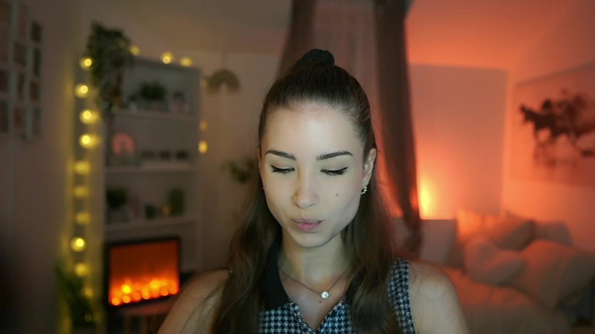 Gallery image thumbnail from Shy_jane's myfreecams stream on, 06/30/2024, 10:05 image 2 of 20
