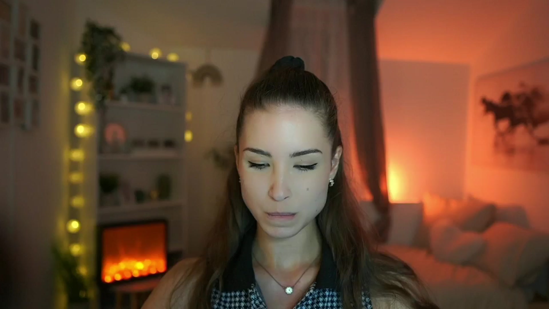 Gallery image thumbnail from Shy_jane's myfreecams stream on, 06/30/2024, 11:08 image 5 of 20