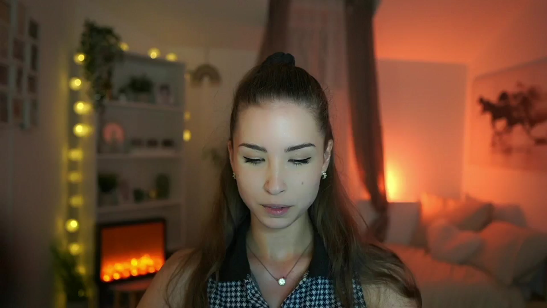 Gallery image thumbnail from Shy_jane's myfreecams stream on, 06/30/2024, 11:08 image 3 of 20