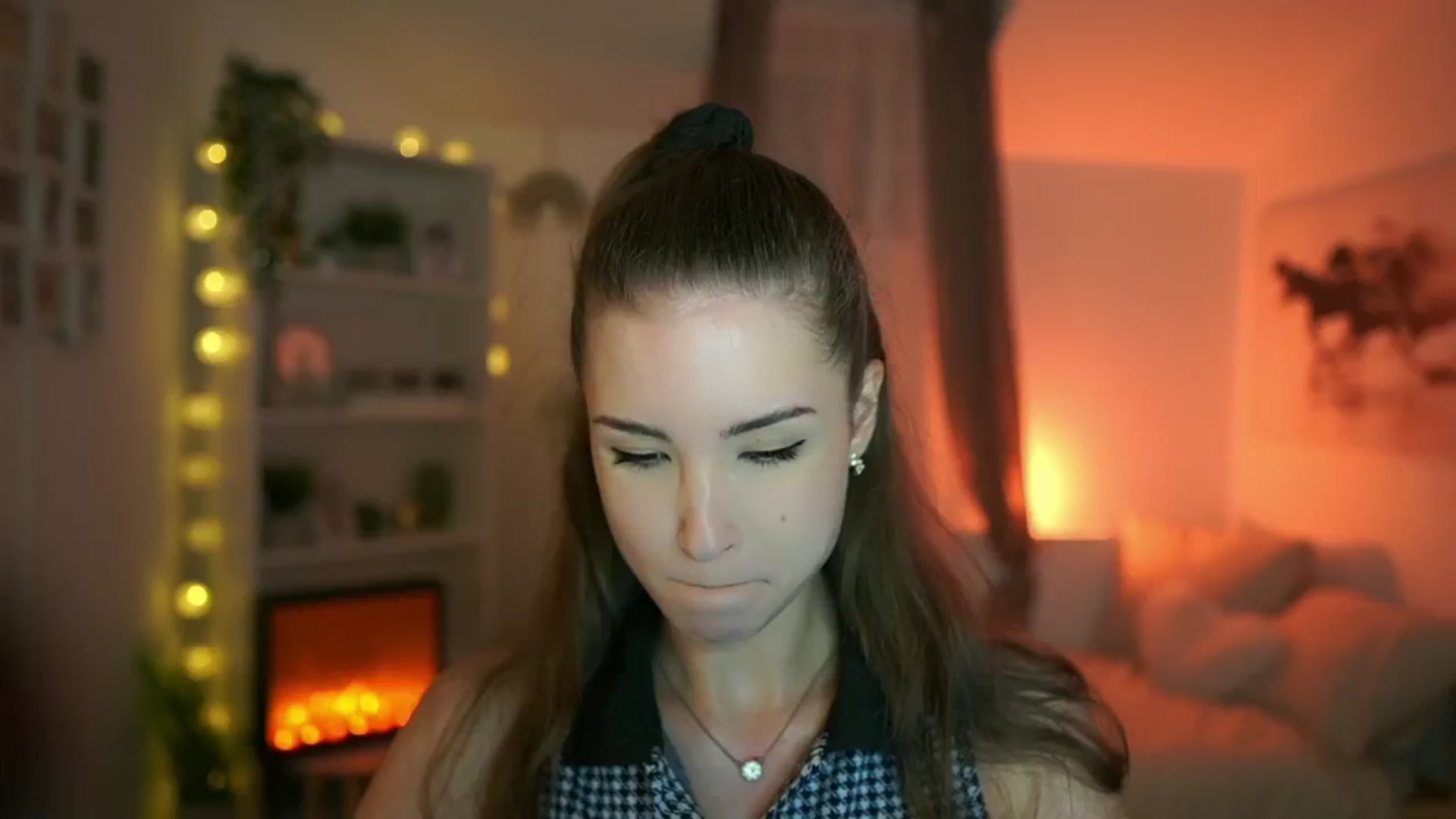 Gallery image thumbnail from Shy_jane's myfreecams stream on, 06/30/2024, 11:08 image 2 of 20