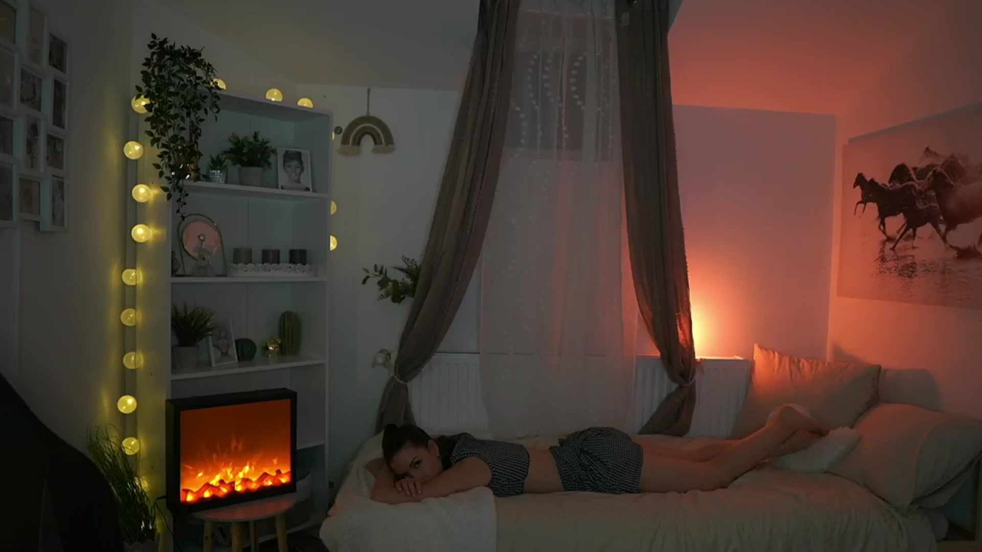 Gallery image thumbnail from Shy_jane's myfreecams stream on, 06/30/2024, 12:32 image 19 of 20